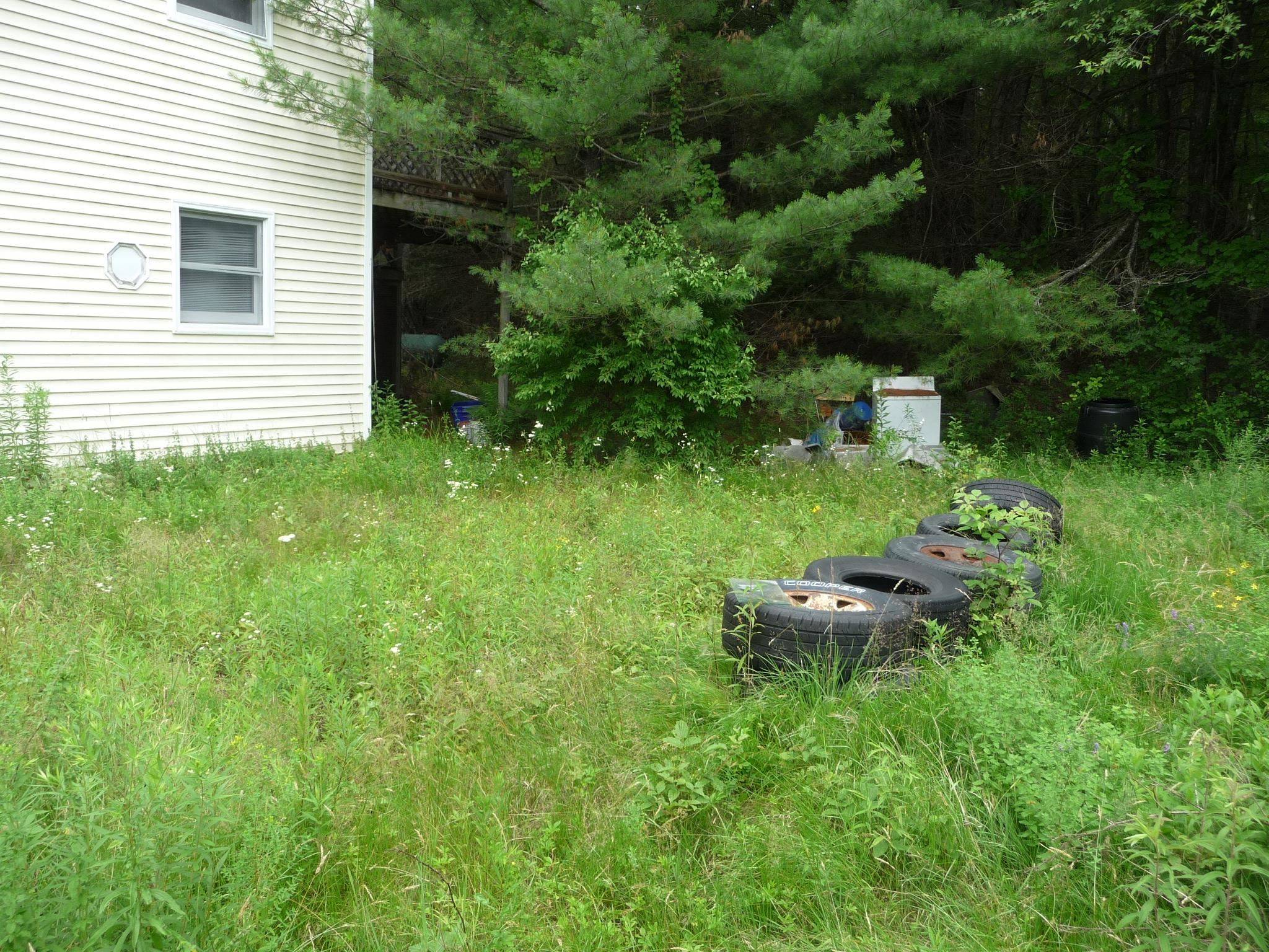 Hopkinton, NH 03229,320 Dustin RD