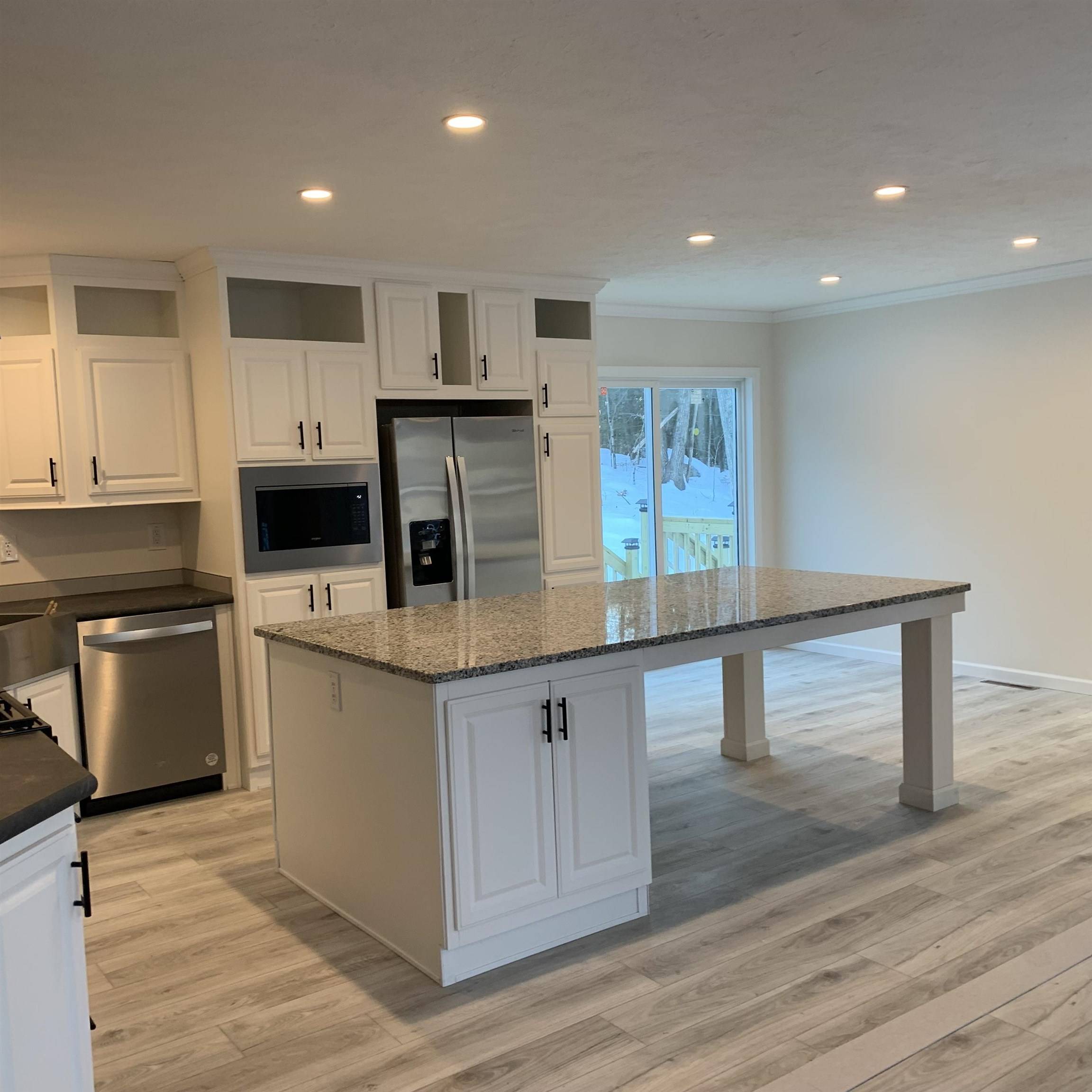Rochester, NH 03867,10 CLEARVIEW DR