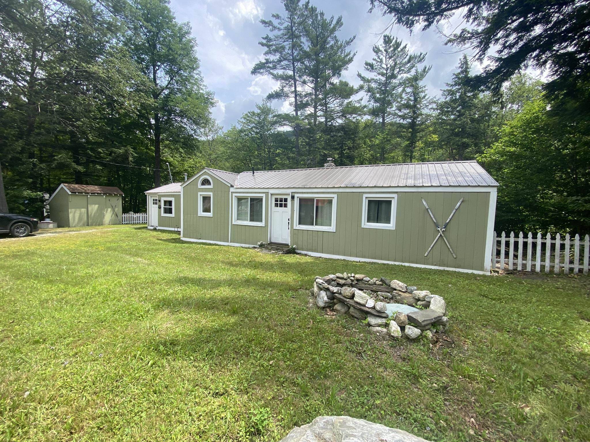 Wardsboro, VT 05355,3153 VT Route 100