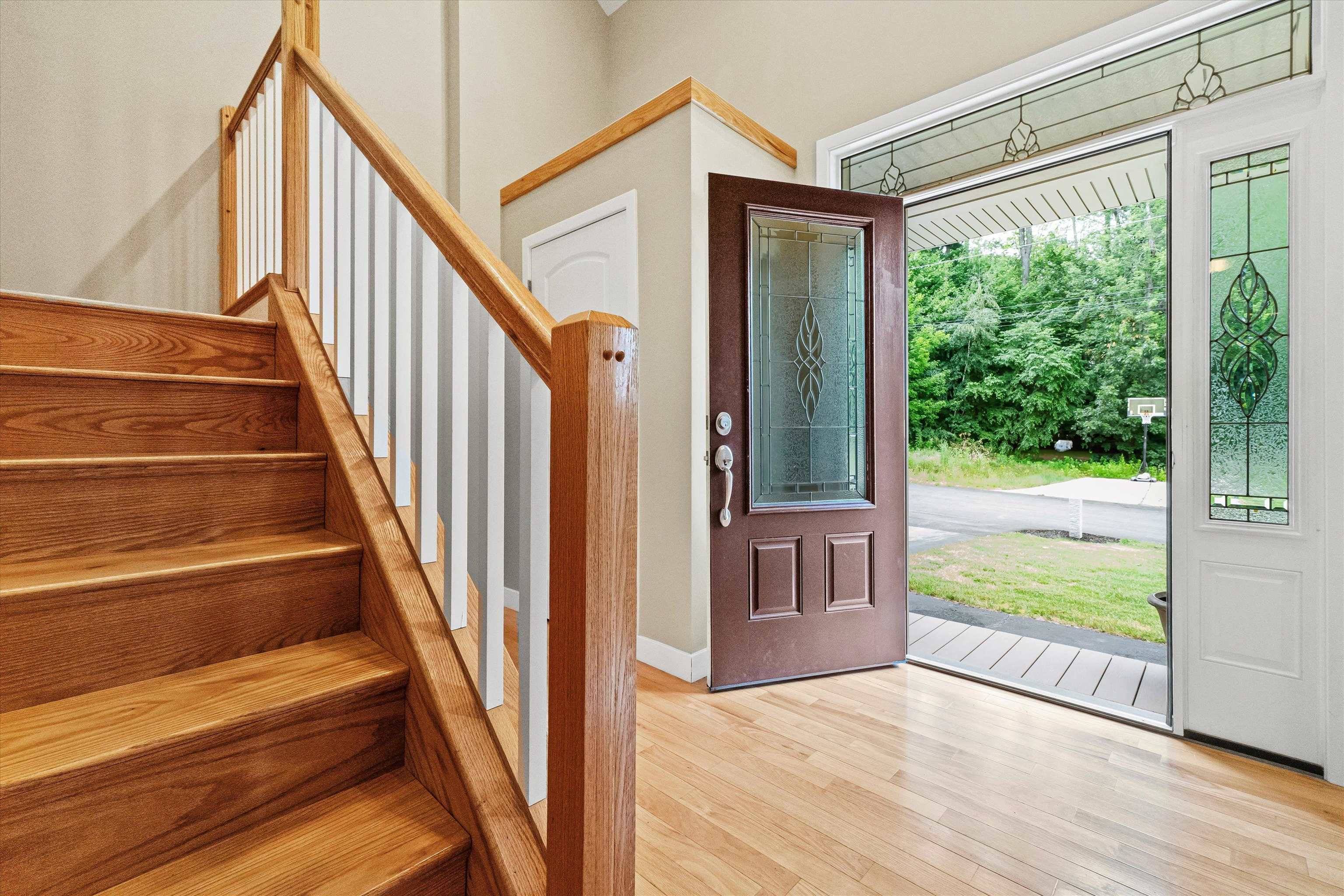Goffstown, NH 03045-1342,81 Holly ST