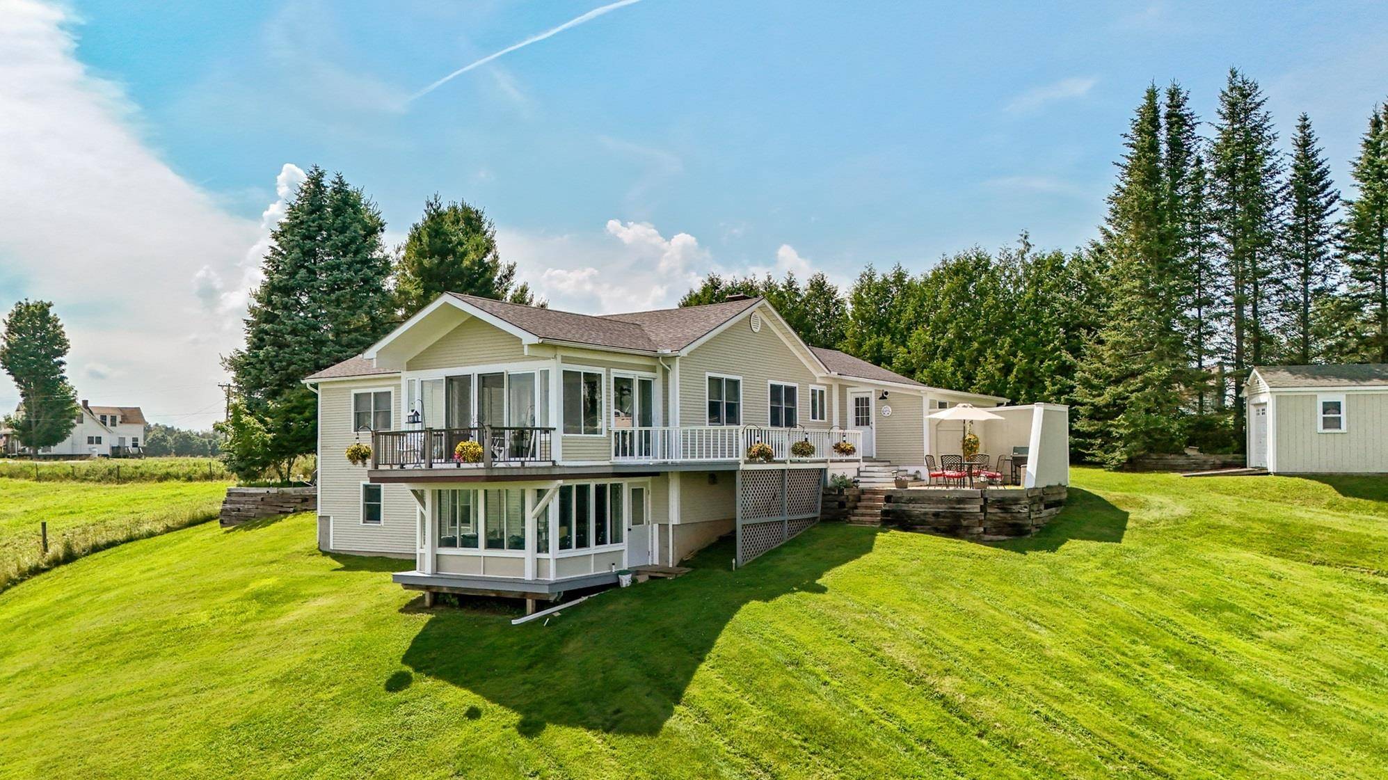 Coventry, VT 05825,607 Lane RD