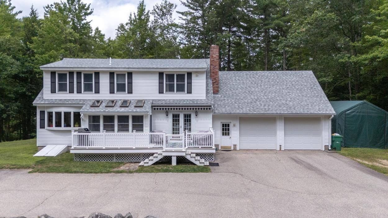 Brookfield, NH 03872,237 Governors RD