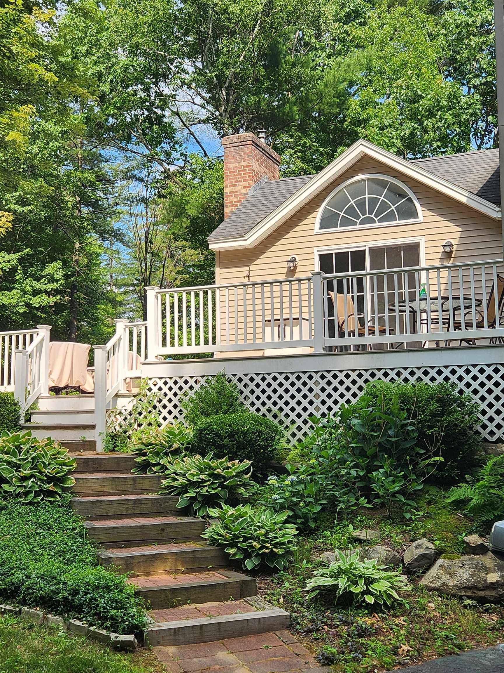 Chester, NH 03036,6 Whitetail LN