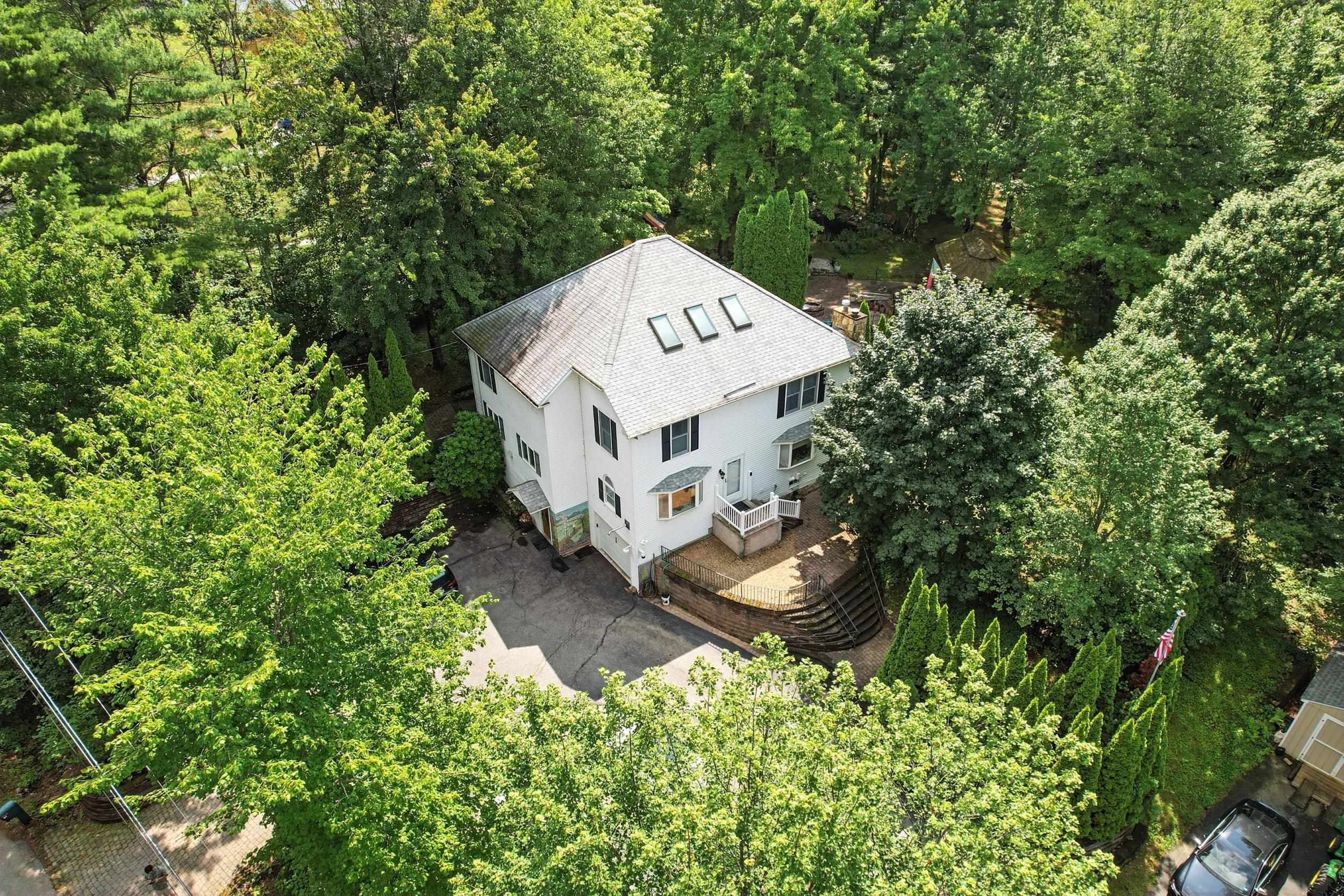 Belmont, NH 03220,26 Juniper DR