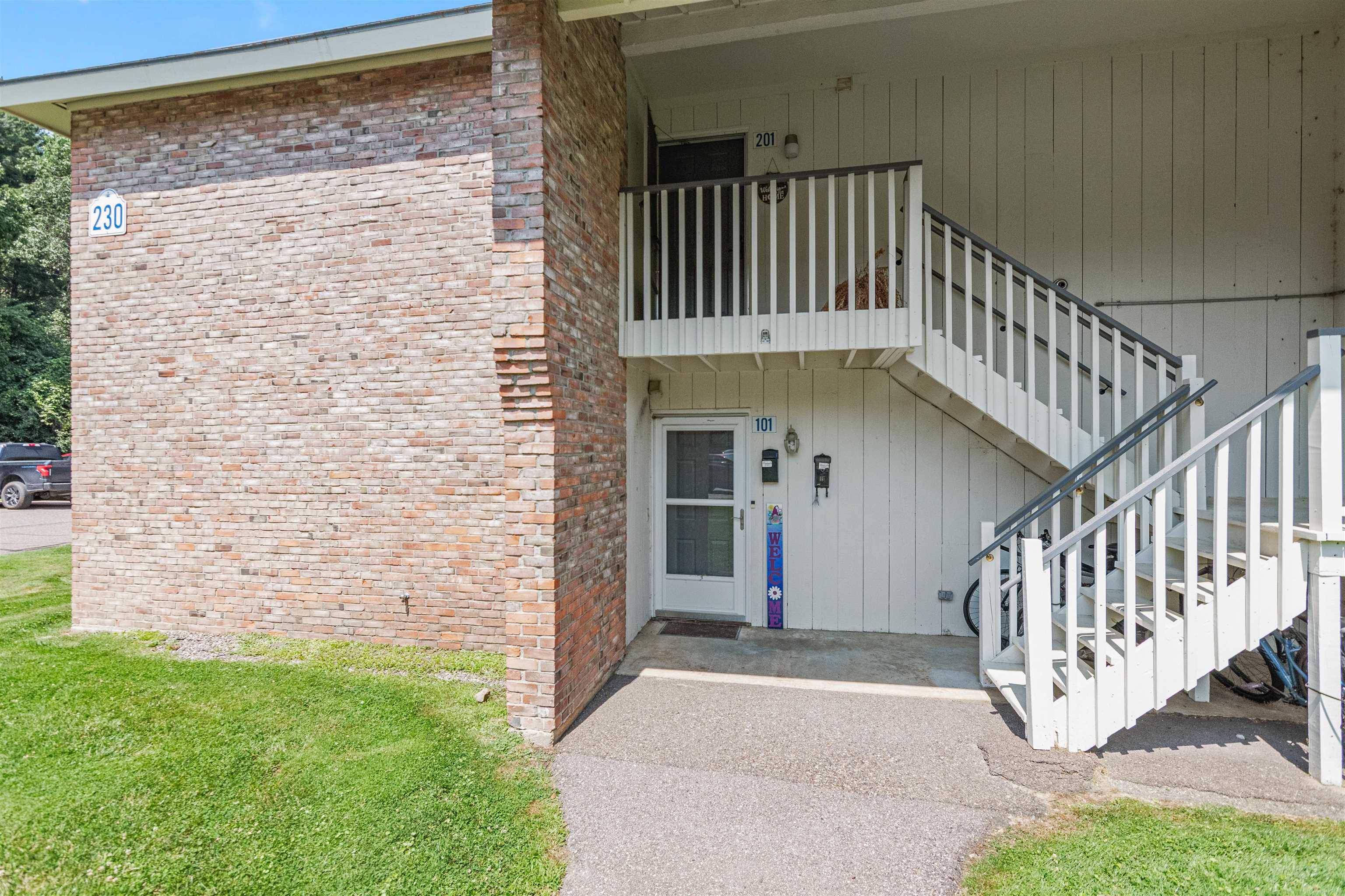 Burlington, VT 05401,230 Ledgewood CIR #101