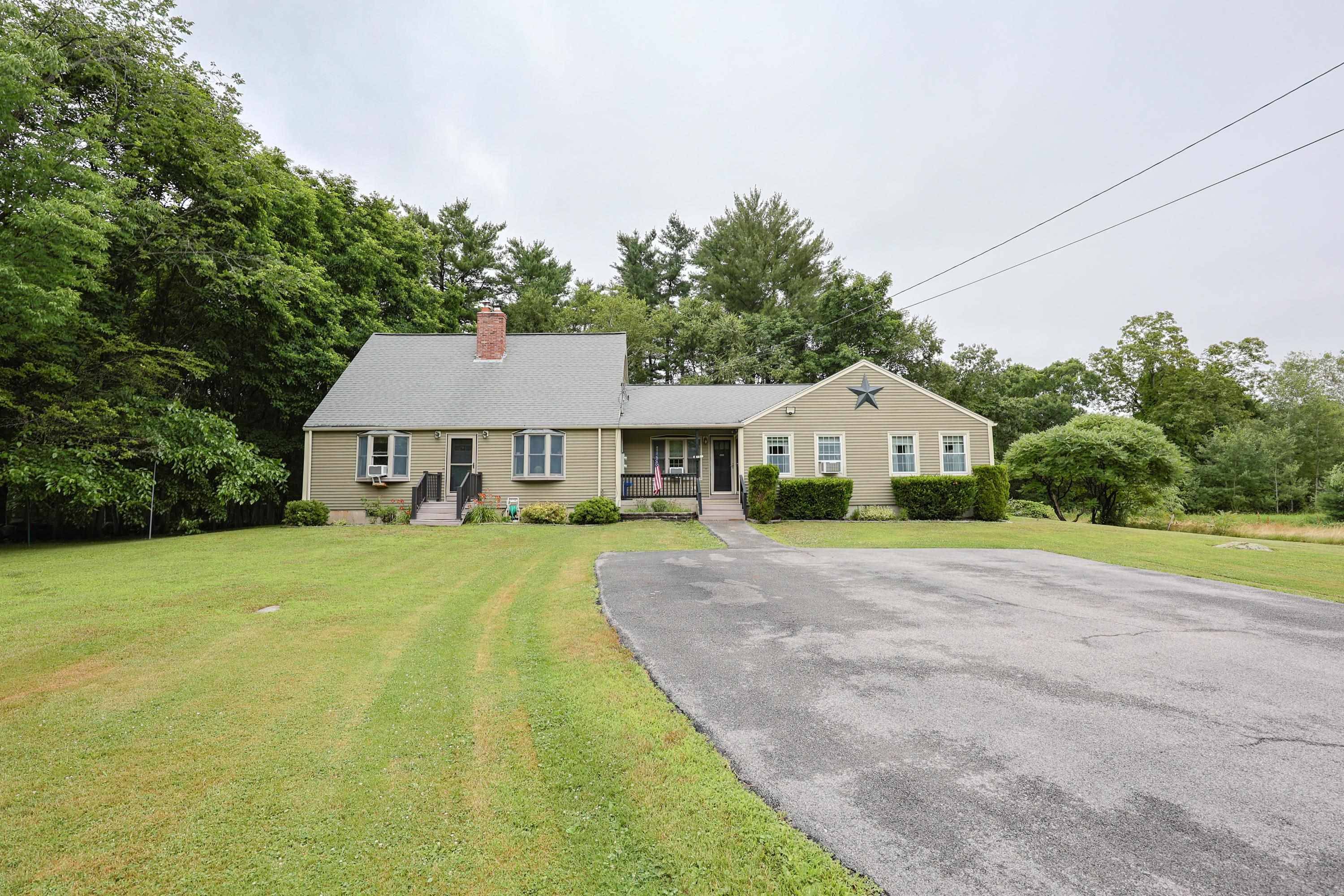 Hampstead, NH 03826,220 Central ST