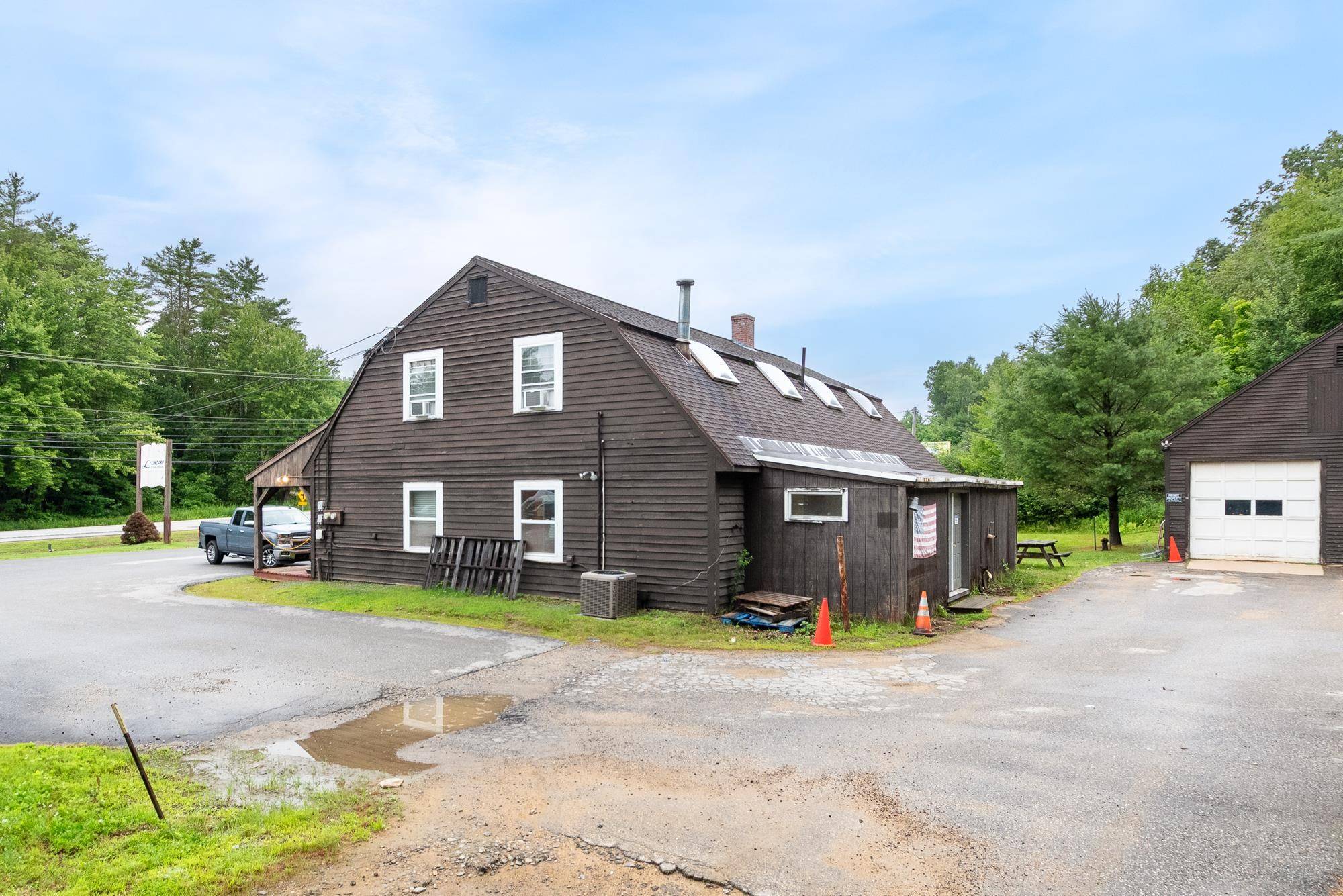 Belmont, NH 03220,687 Laconia RD