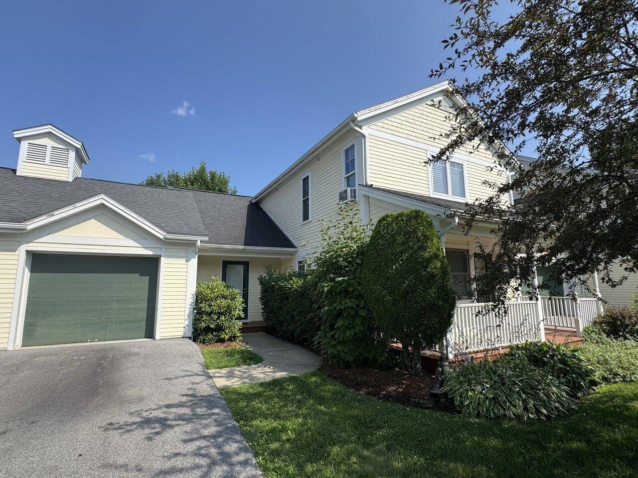 Williston, VT 05495,366 Commons RD #28