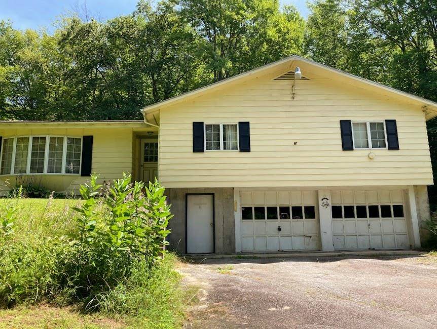 Northumberland, NH 03582,413 Lancaster RD
