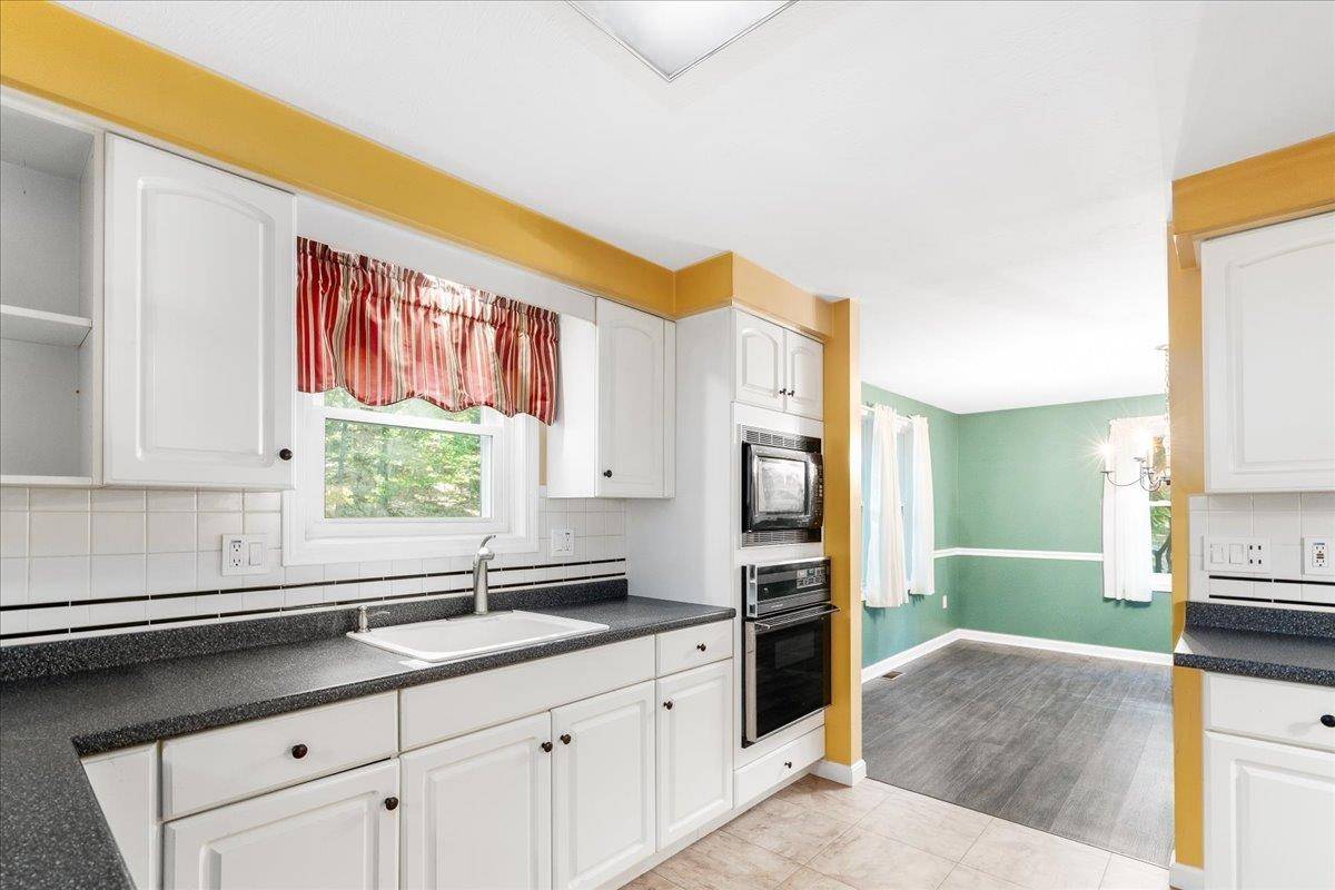 Bedford, NH 03110,129 Cambridge RD