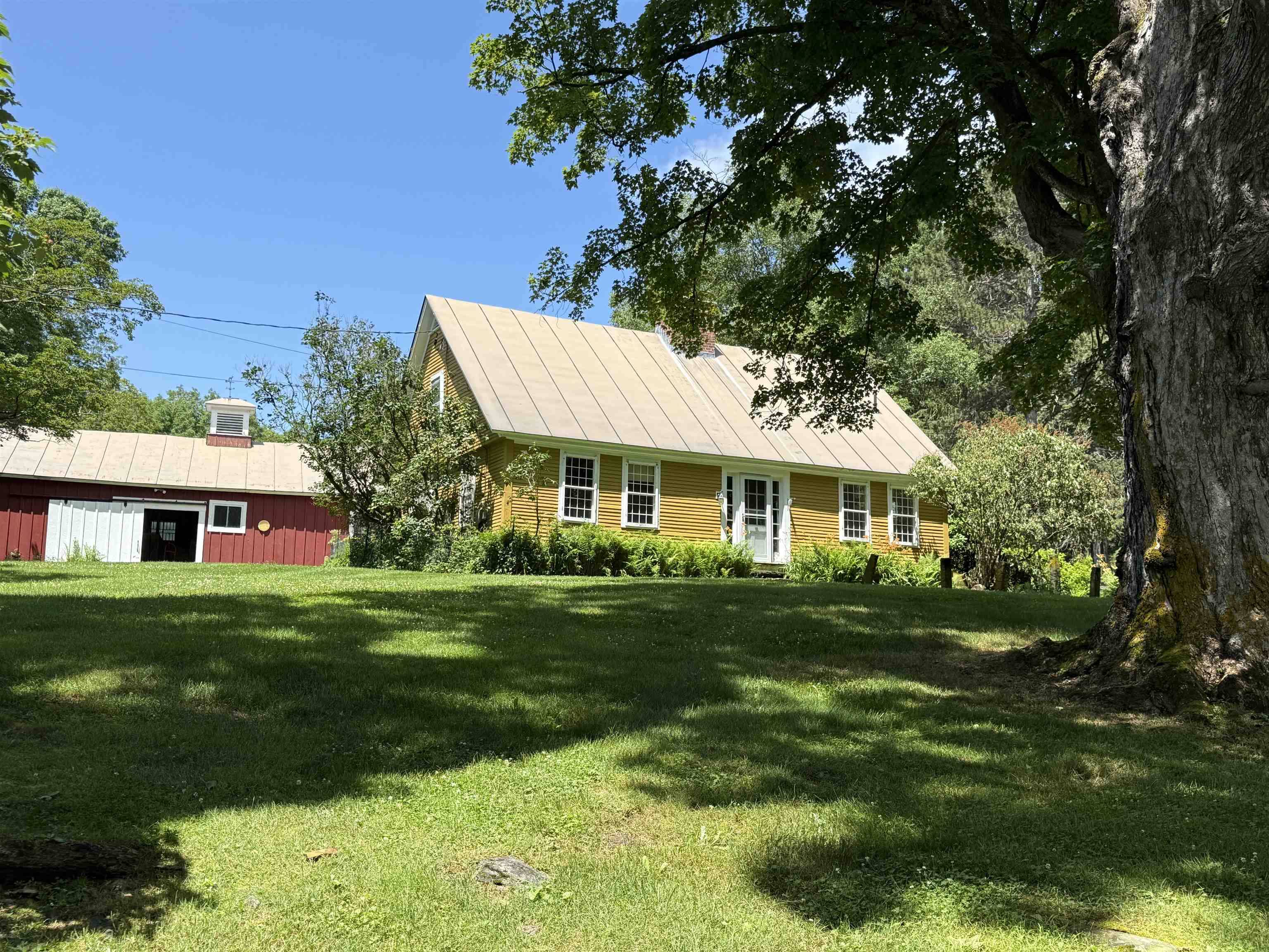 Woodstock, VT 05091-0488,1782 Randall RD