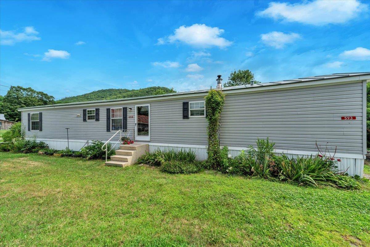 Royalton, VT 05068,593 South Windsor ST