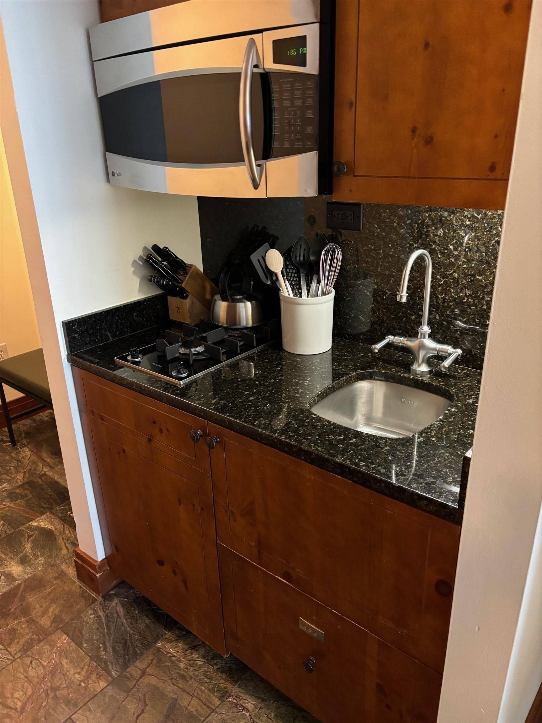 Stowe, VT 05672,7412 Mountain RD #138