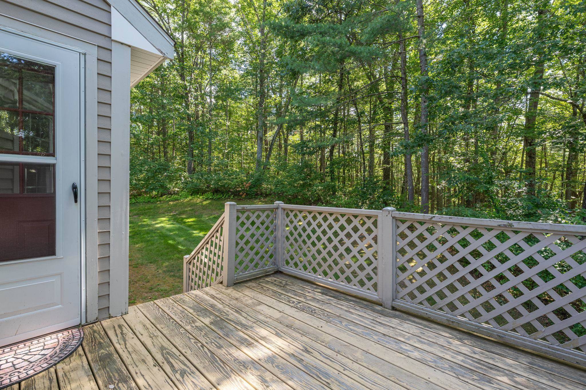 Hooksett, NH 03106,2 Wedgewood CIR #8