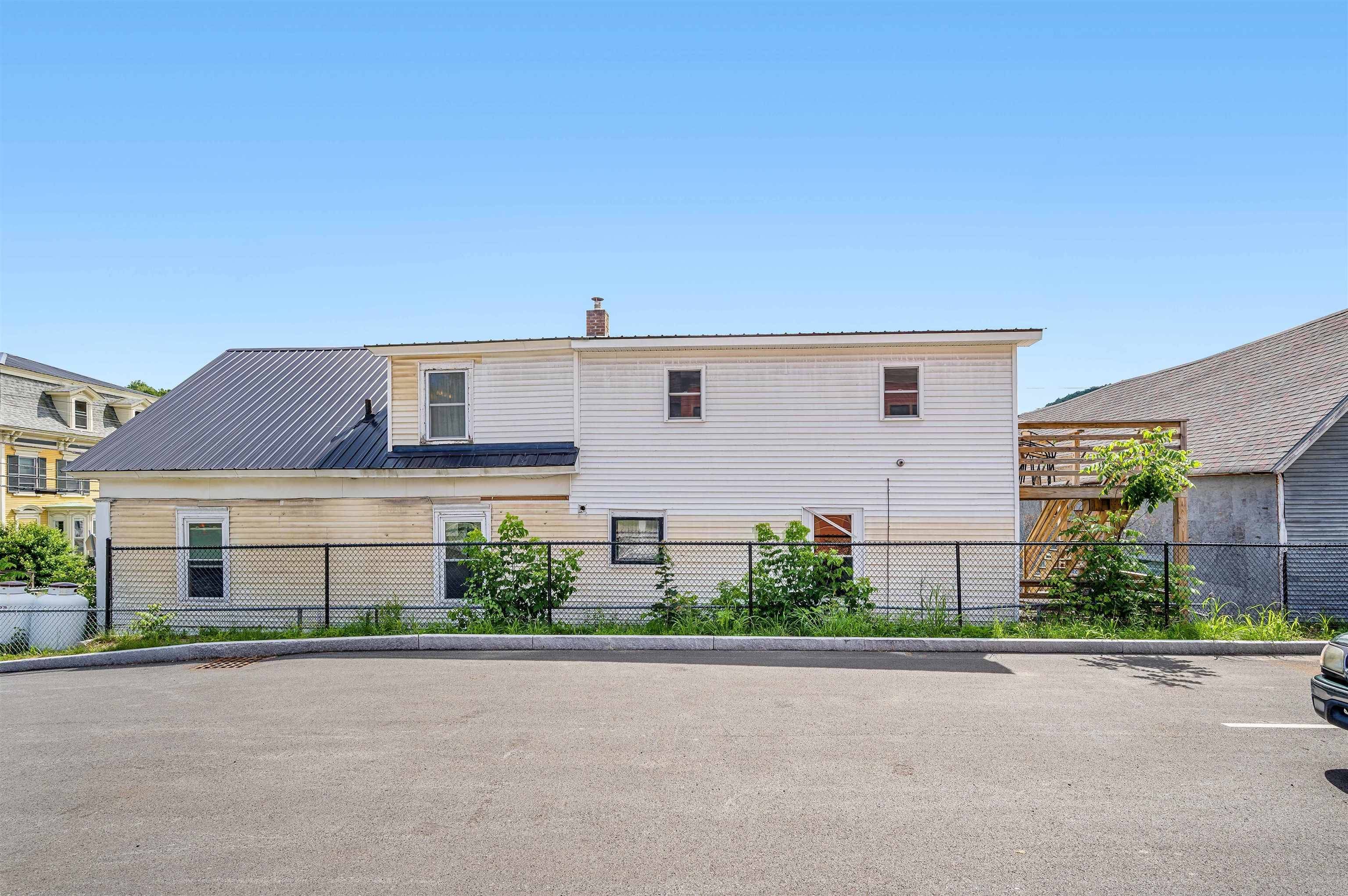 Hardwick, VT 05843,71 North Main ST