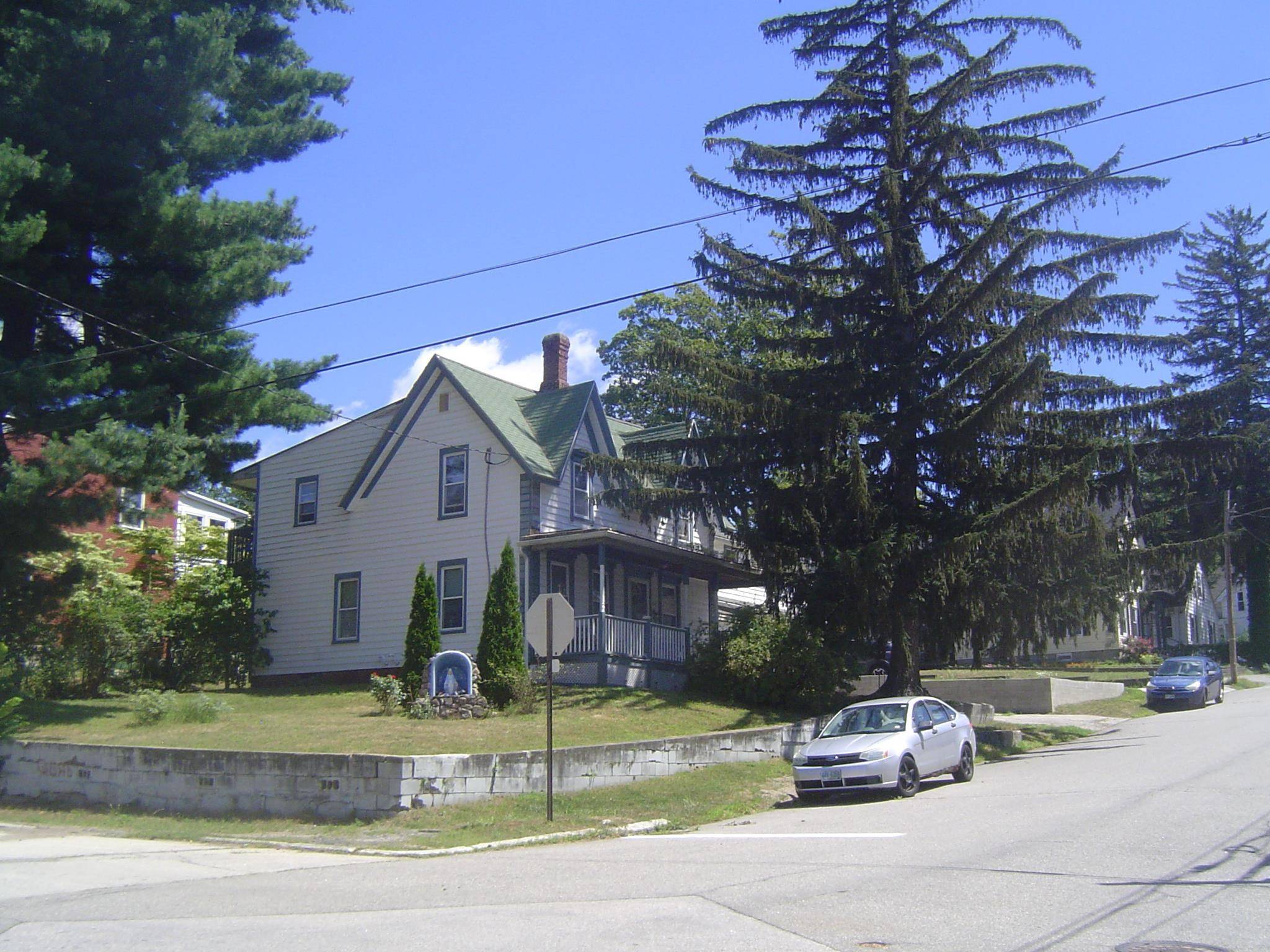 Manchester, NH 03104,344-6 E. High ST