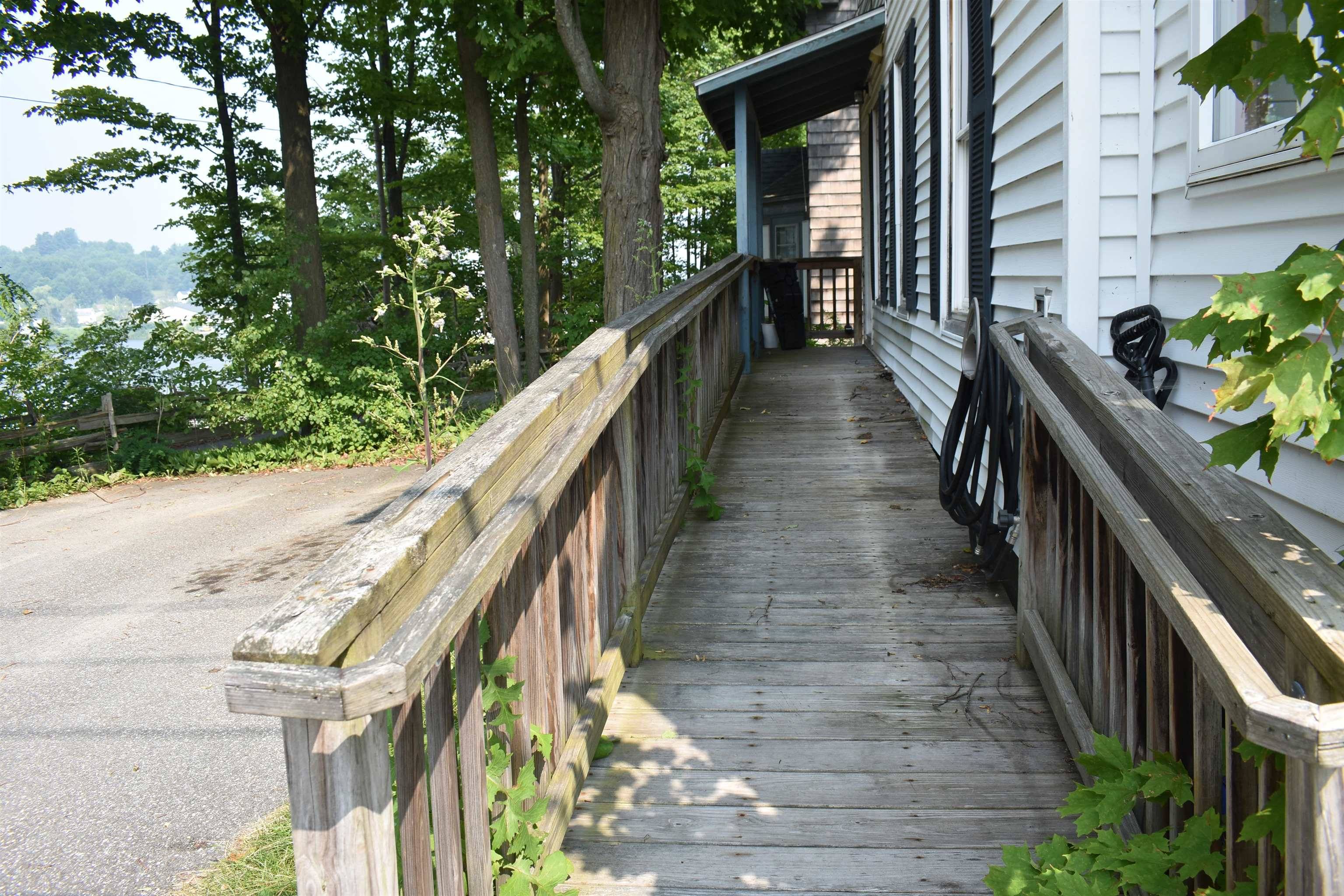 Newport City, VT 05855,354 Main ST