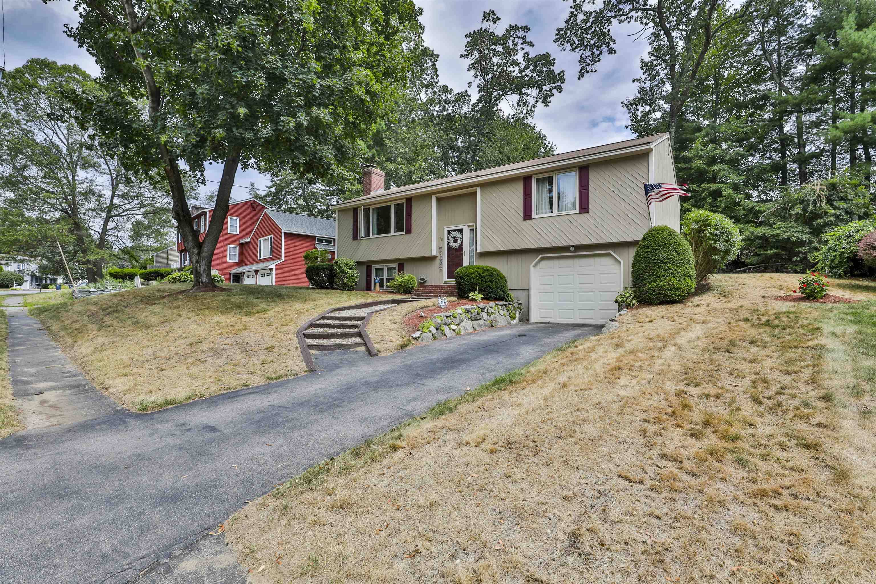 Nashua, NH 03062,15 Hyacinth DR