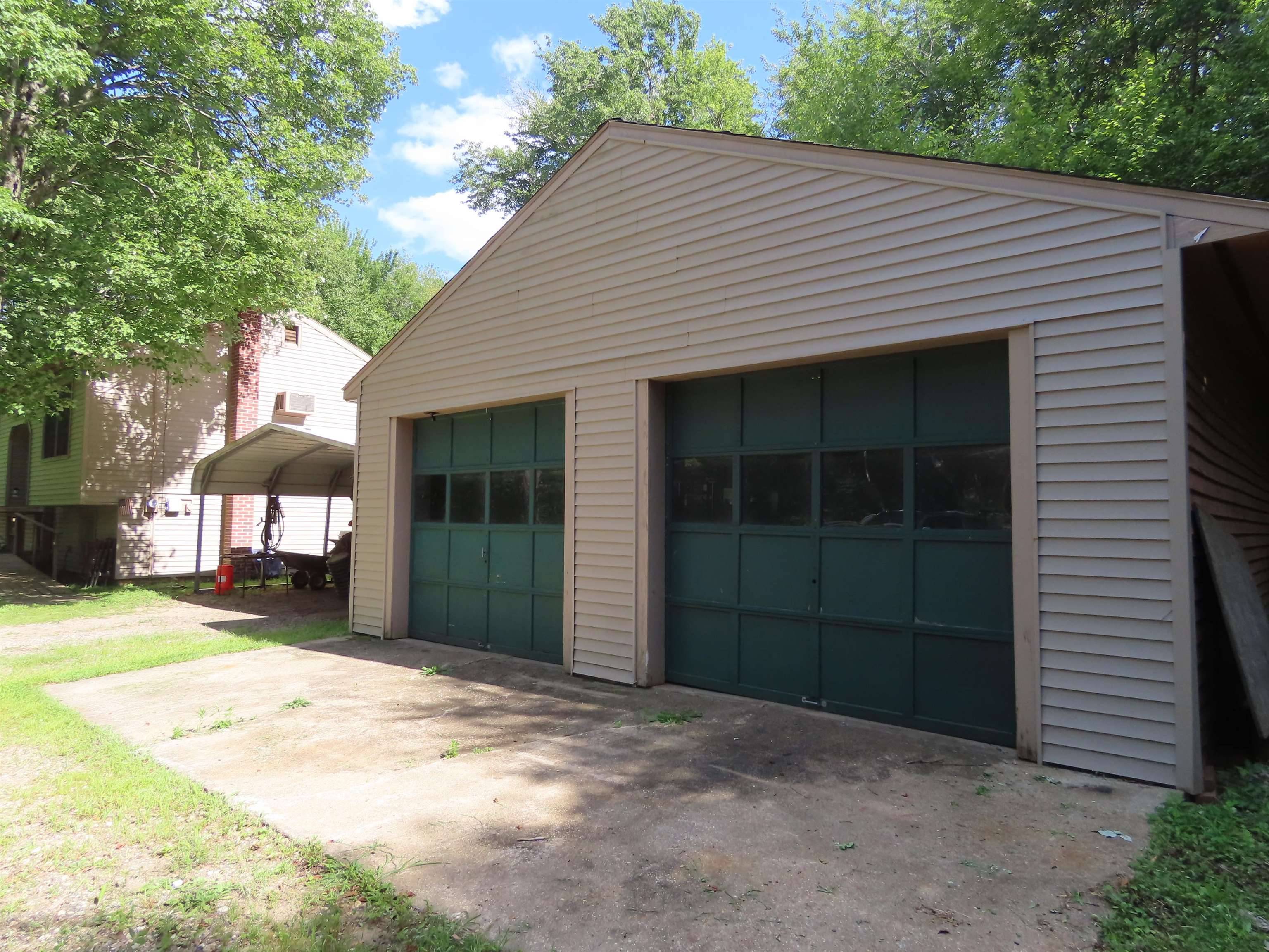 Epsom, NH 03234,153 Mountain RD