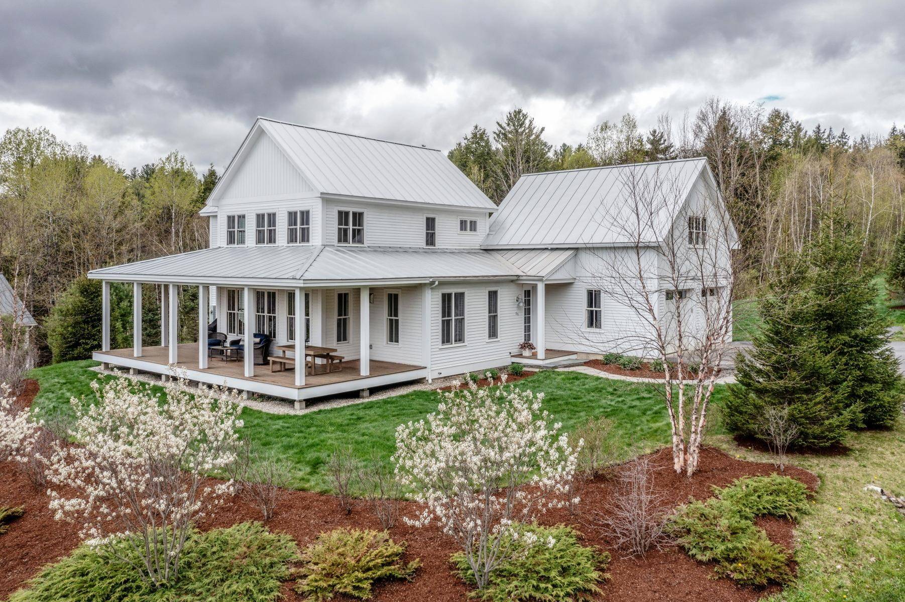 Stowe, VT 05672,56 Francis LN