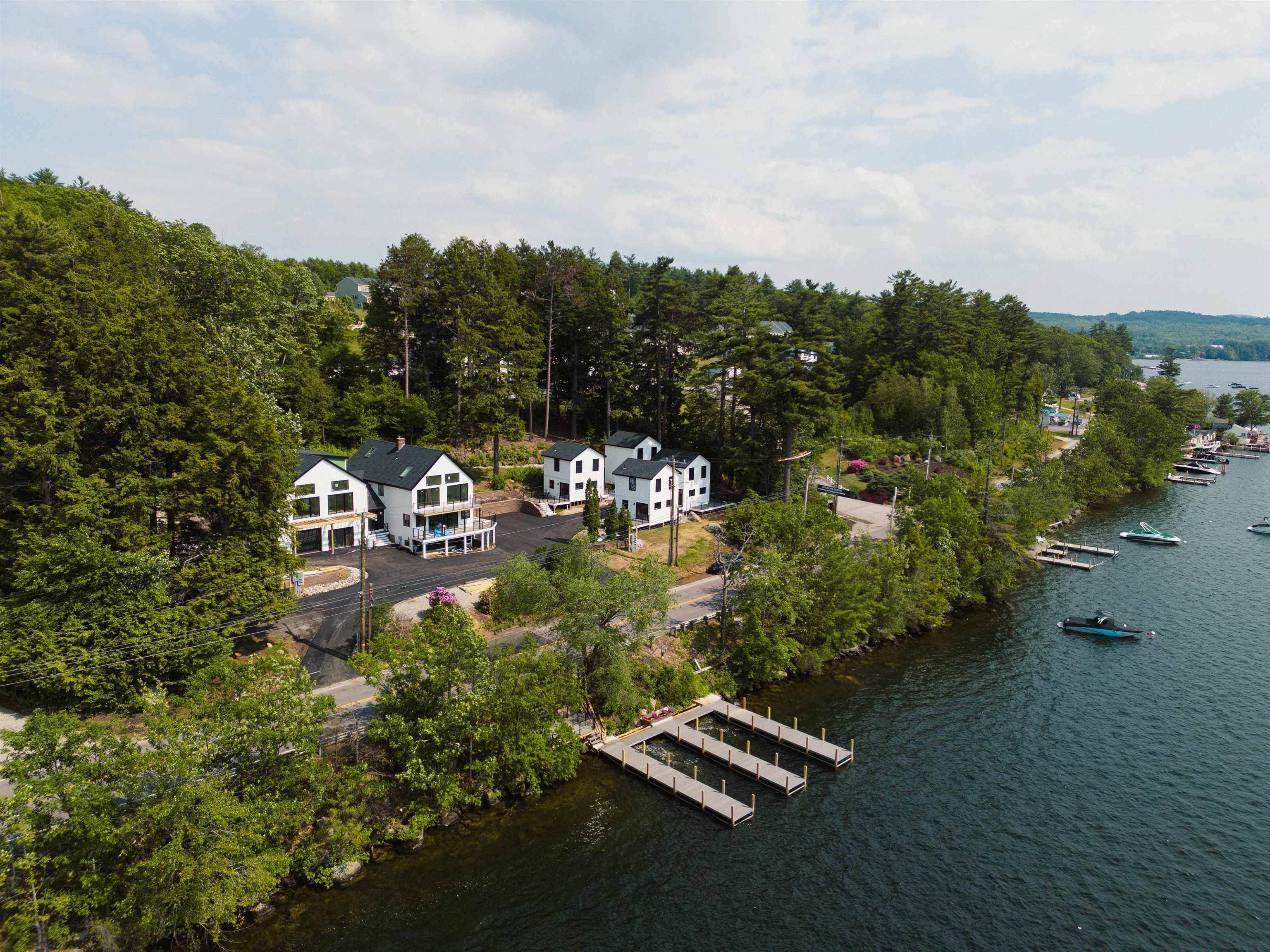 Laconia, NH 03246,427 Weirs BLVD #3