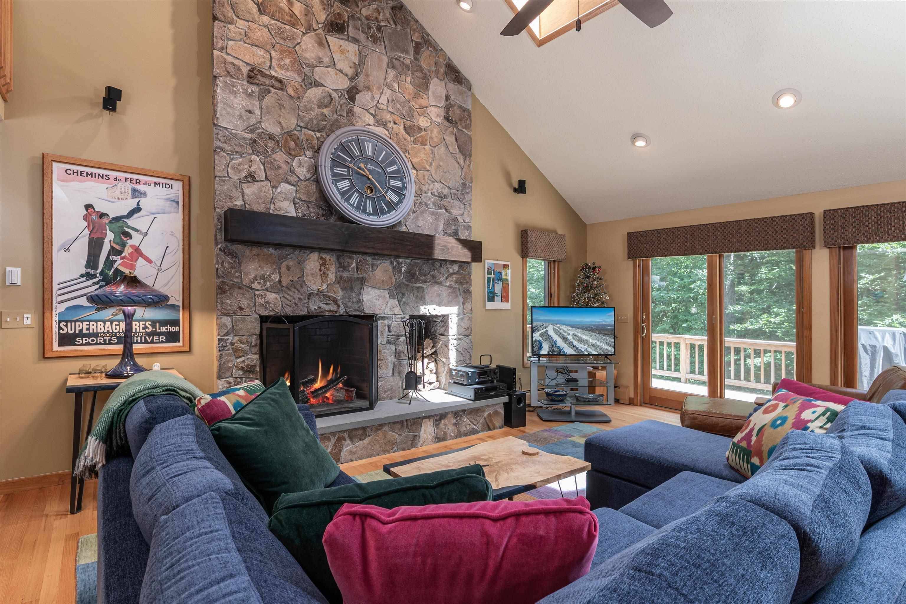 Ludlow, VT 05149,80 Mountain View DR