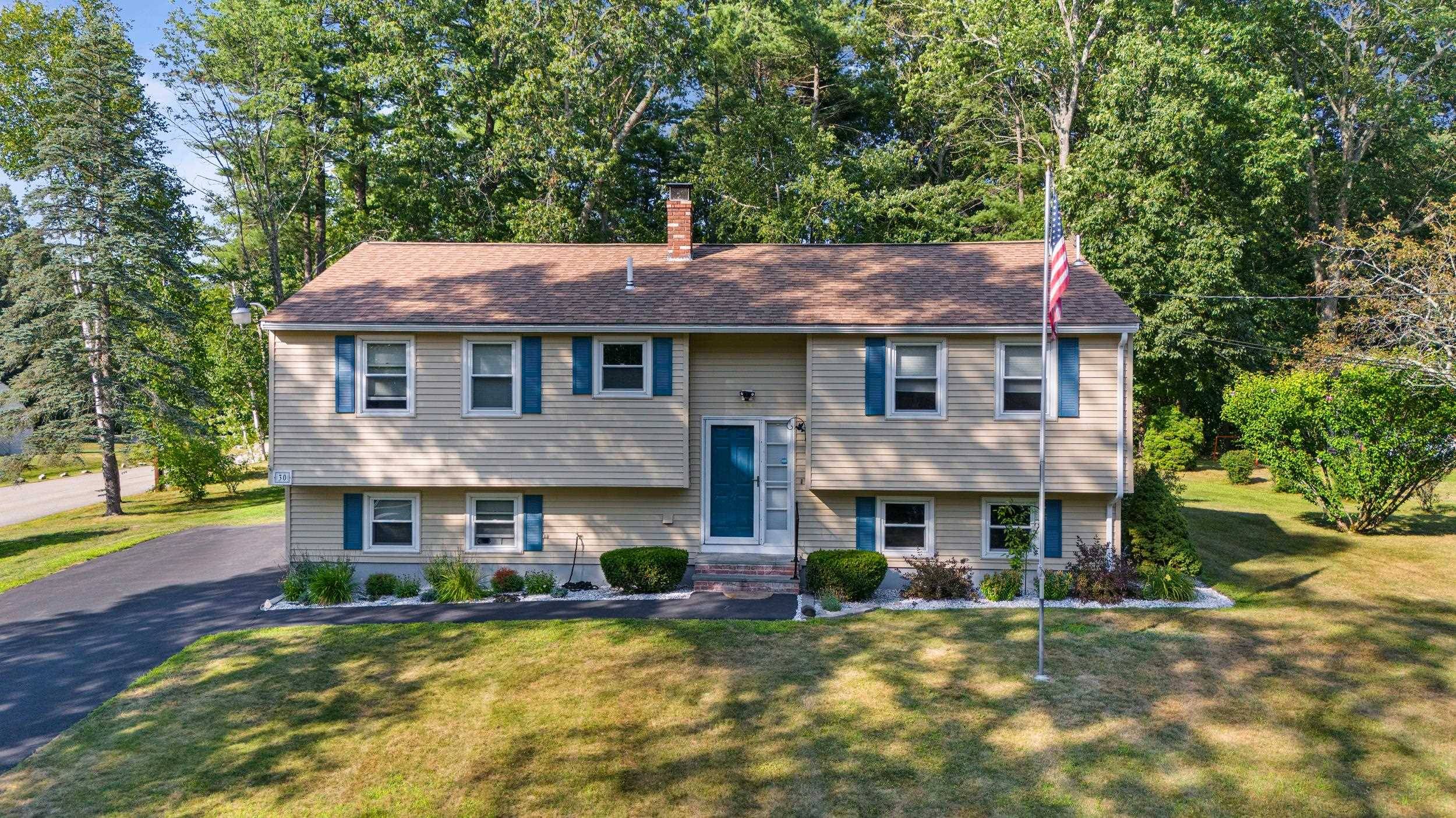 Hampstead, NH 03841,30 Central ST