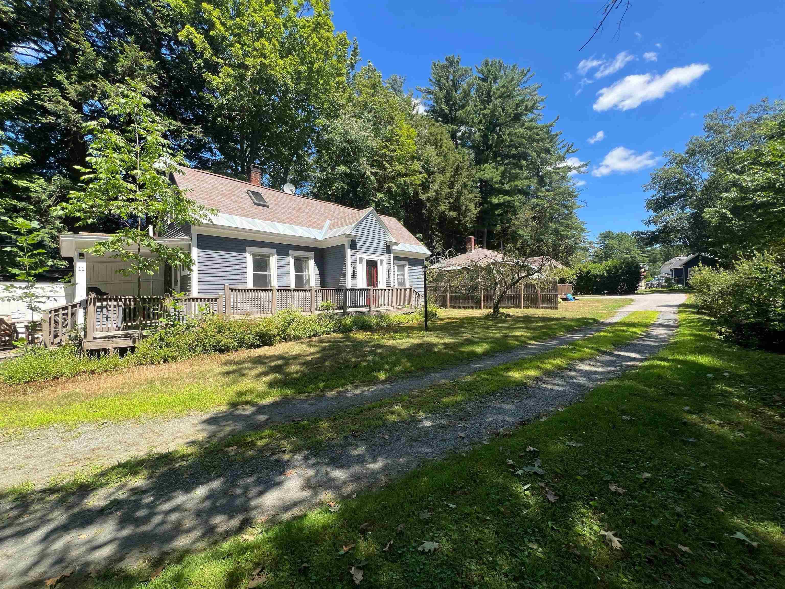 Claremont, NH 03743,11 Longwood PL