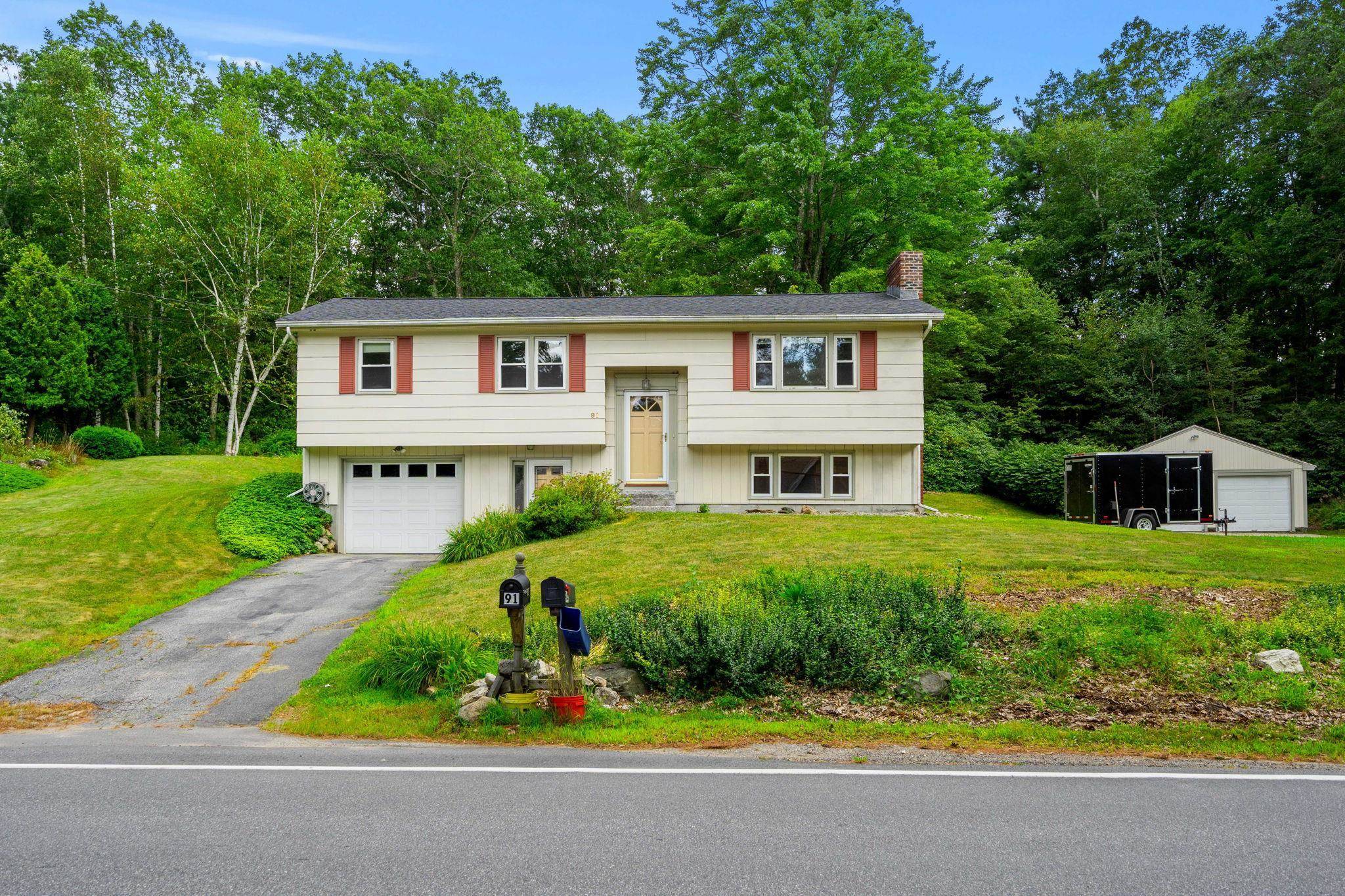 Londonderry, NH 03053,91 Old Derry RD