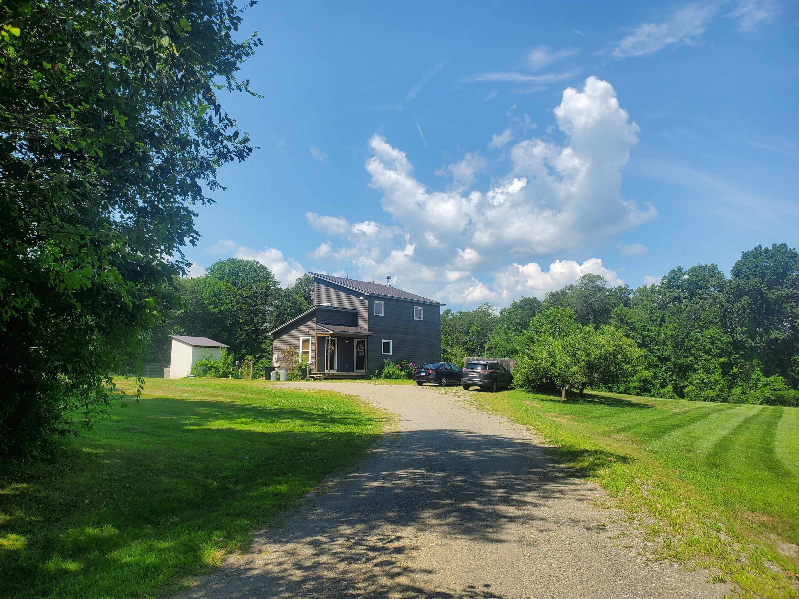 Westmoreland, NH 03467,424 River RD