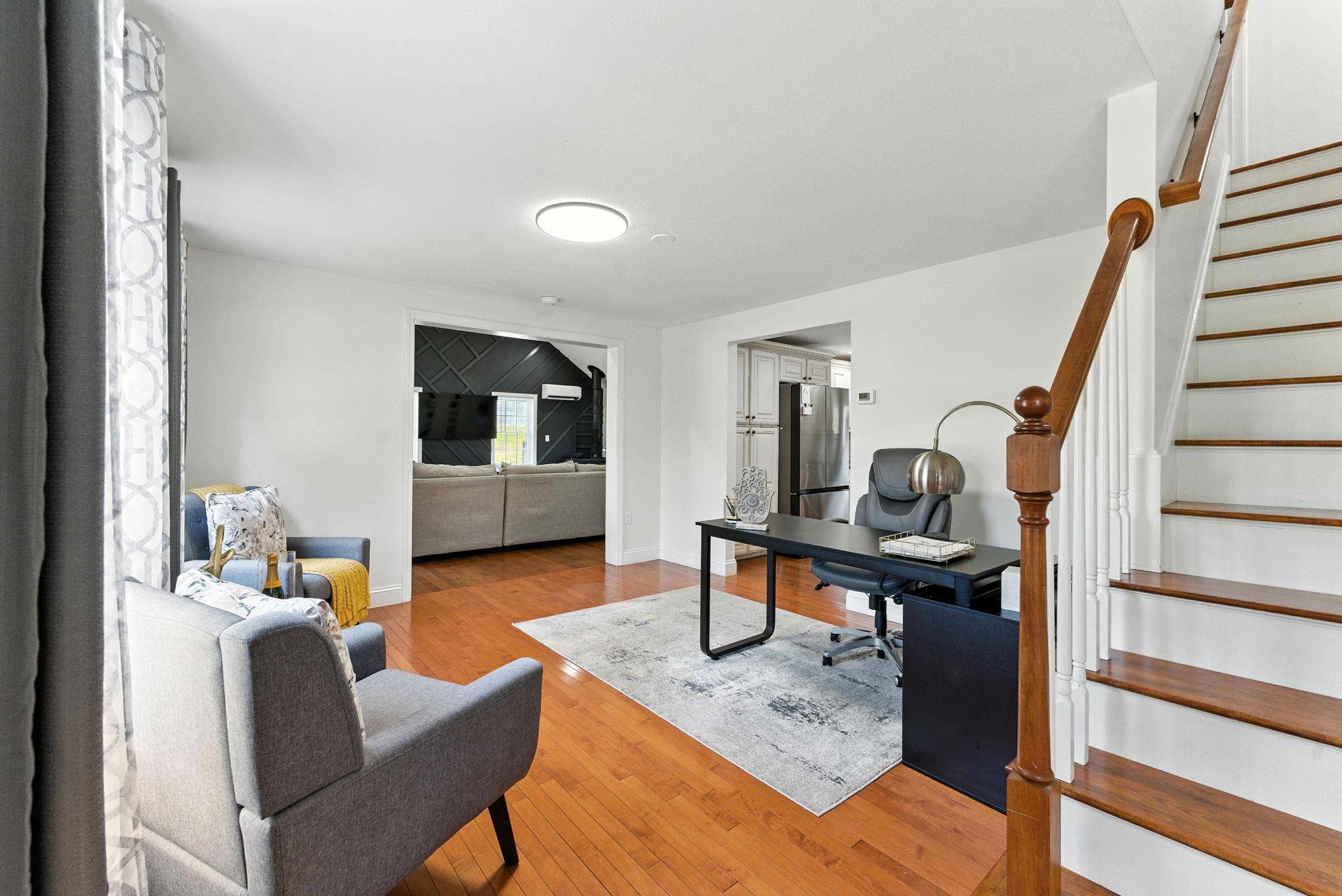 Londonderry, NH 03053,6 Harmony DR