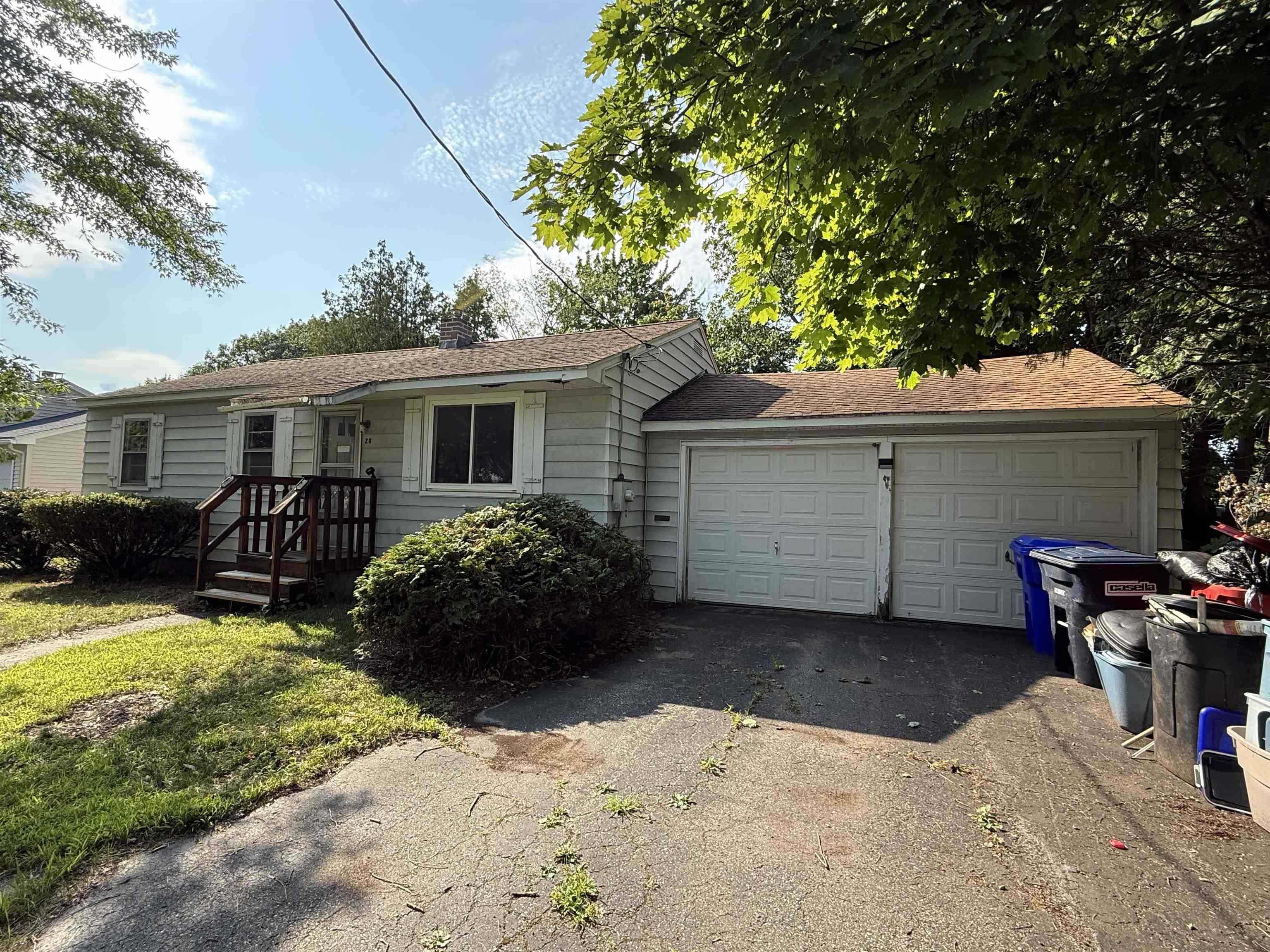 Burlington, VT 05408,20 Tracy DR