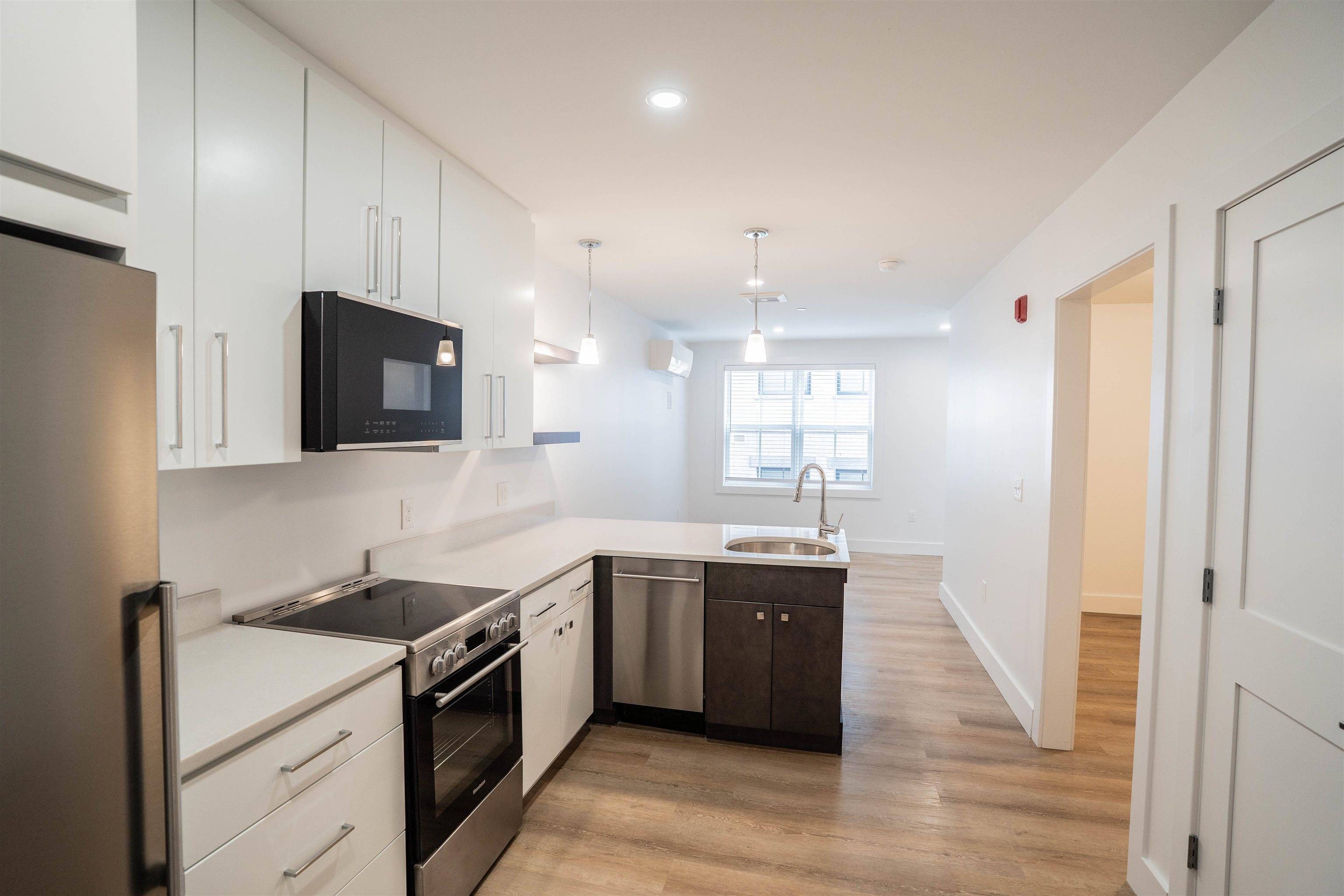 Portsmouth, NH 03801,238 Deer ST #308