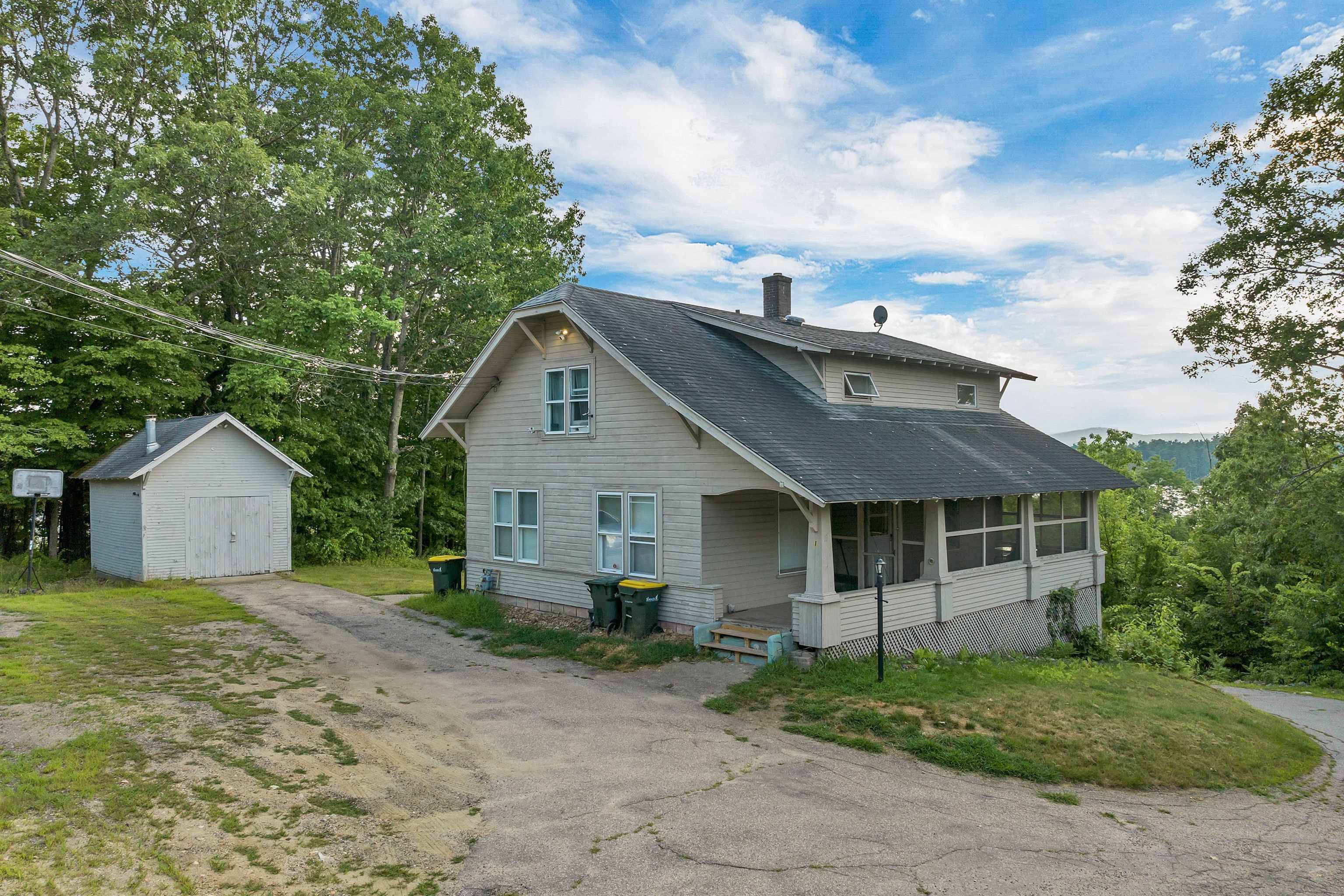 Laconia, NH 03246,17 Van Dyke DR