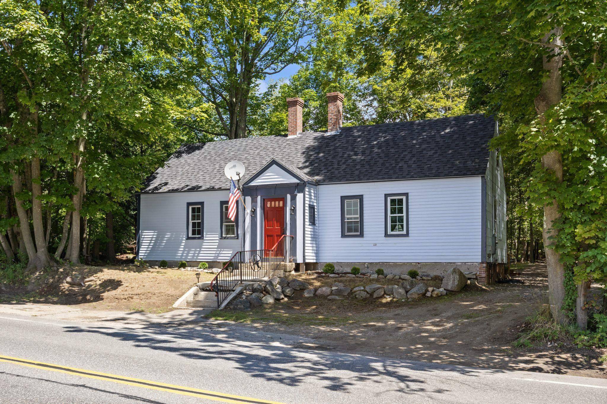 Wolfeboro, NH 03894,624 South Main ST