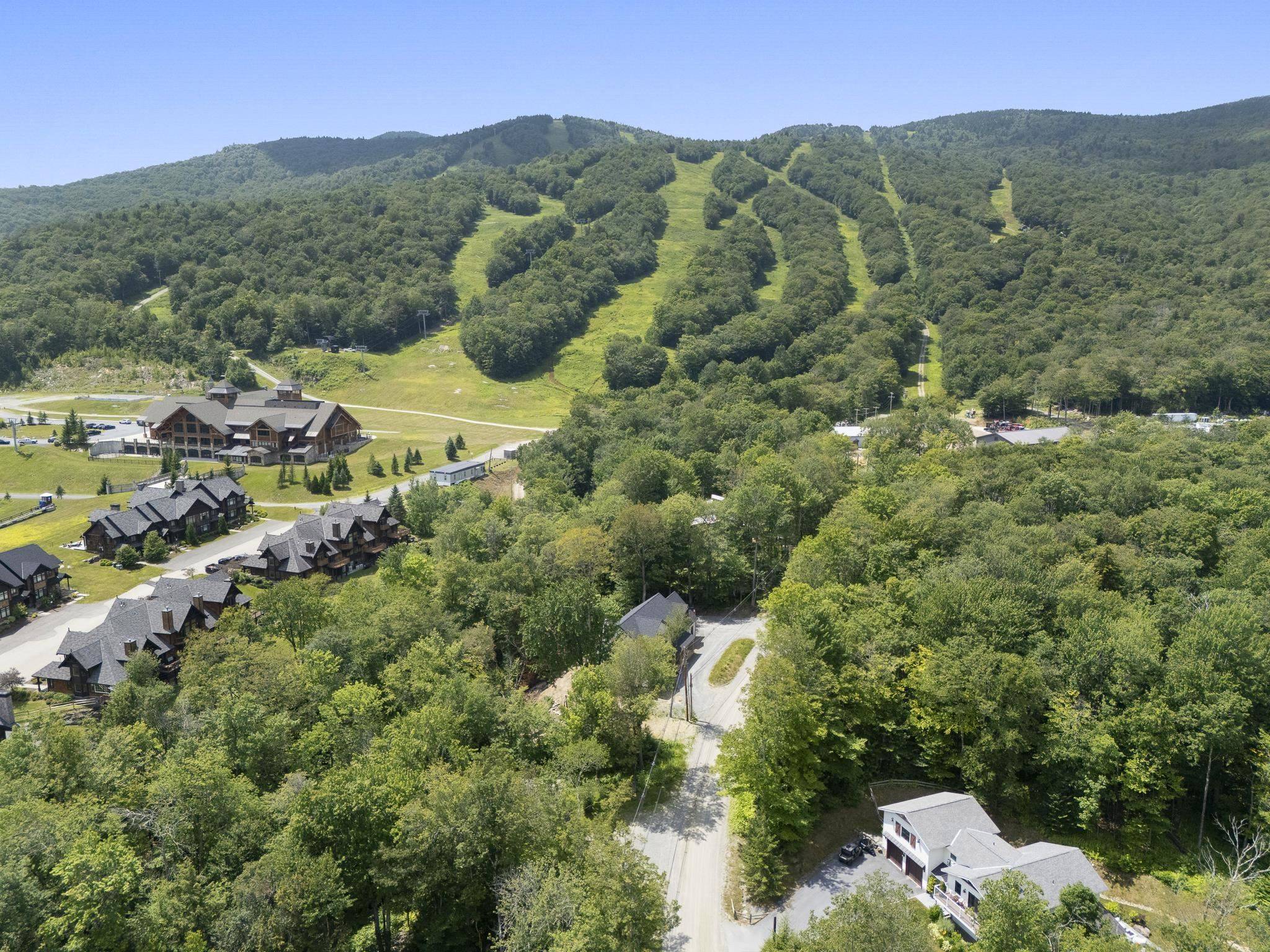 Wilmington, VT 05363,127 Fannie Hill RD