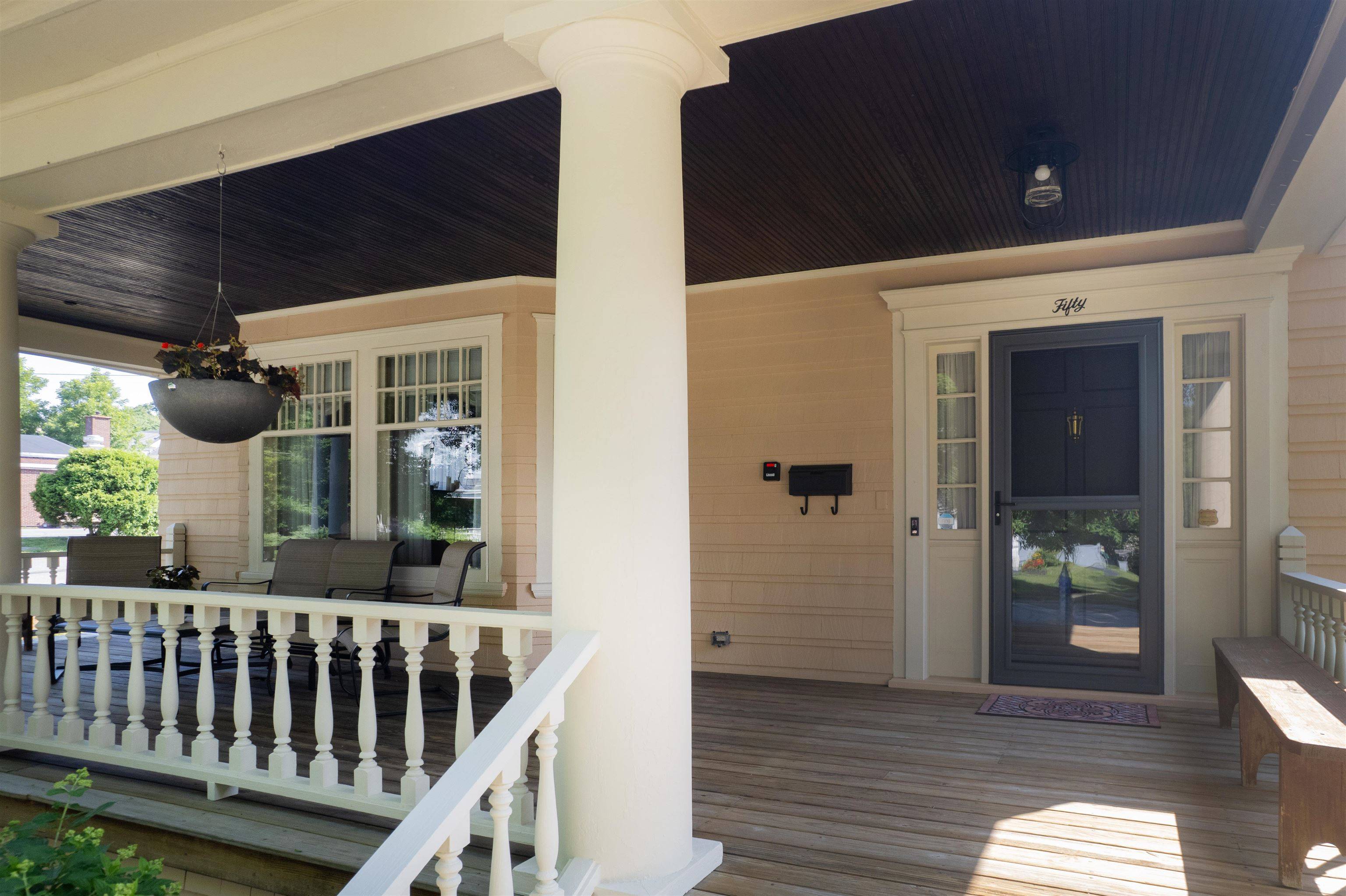 Rutland City, VT 05701,50 Pleasant ST