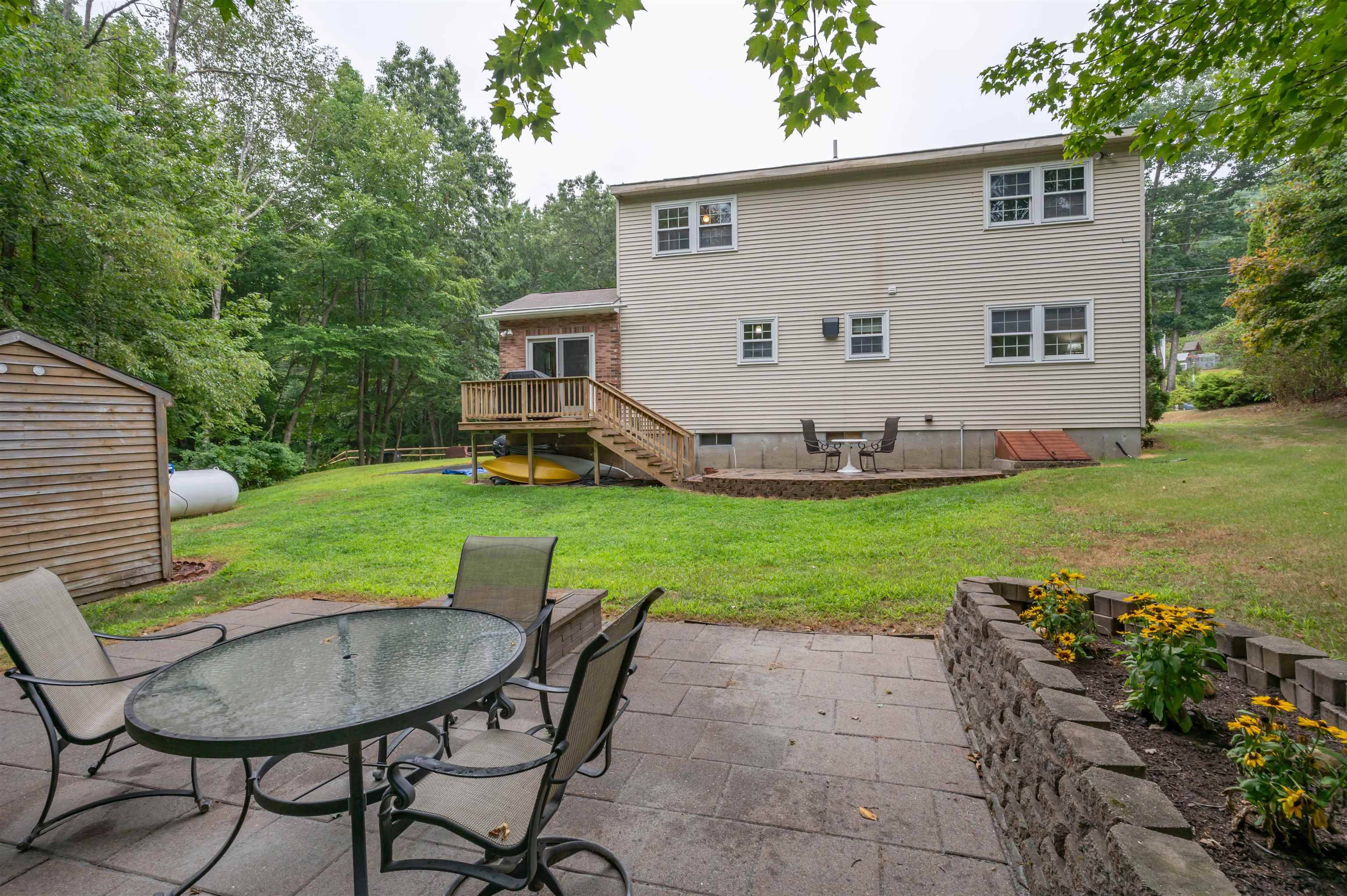 Hooksett, NH 03106,58 Pine ST