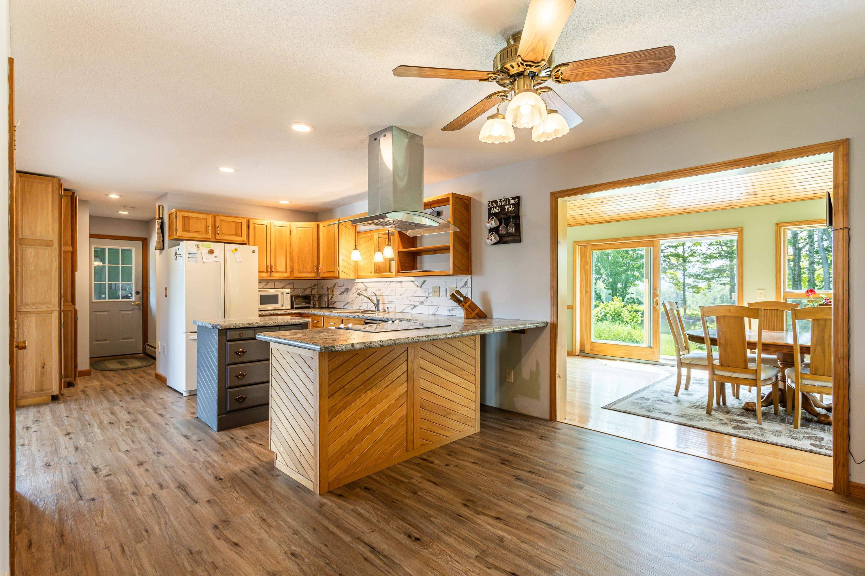 Mount Holly, VT 05758,929 Packer RD