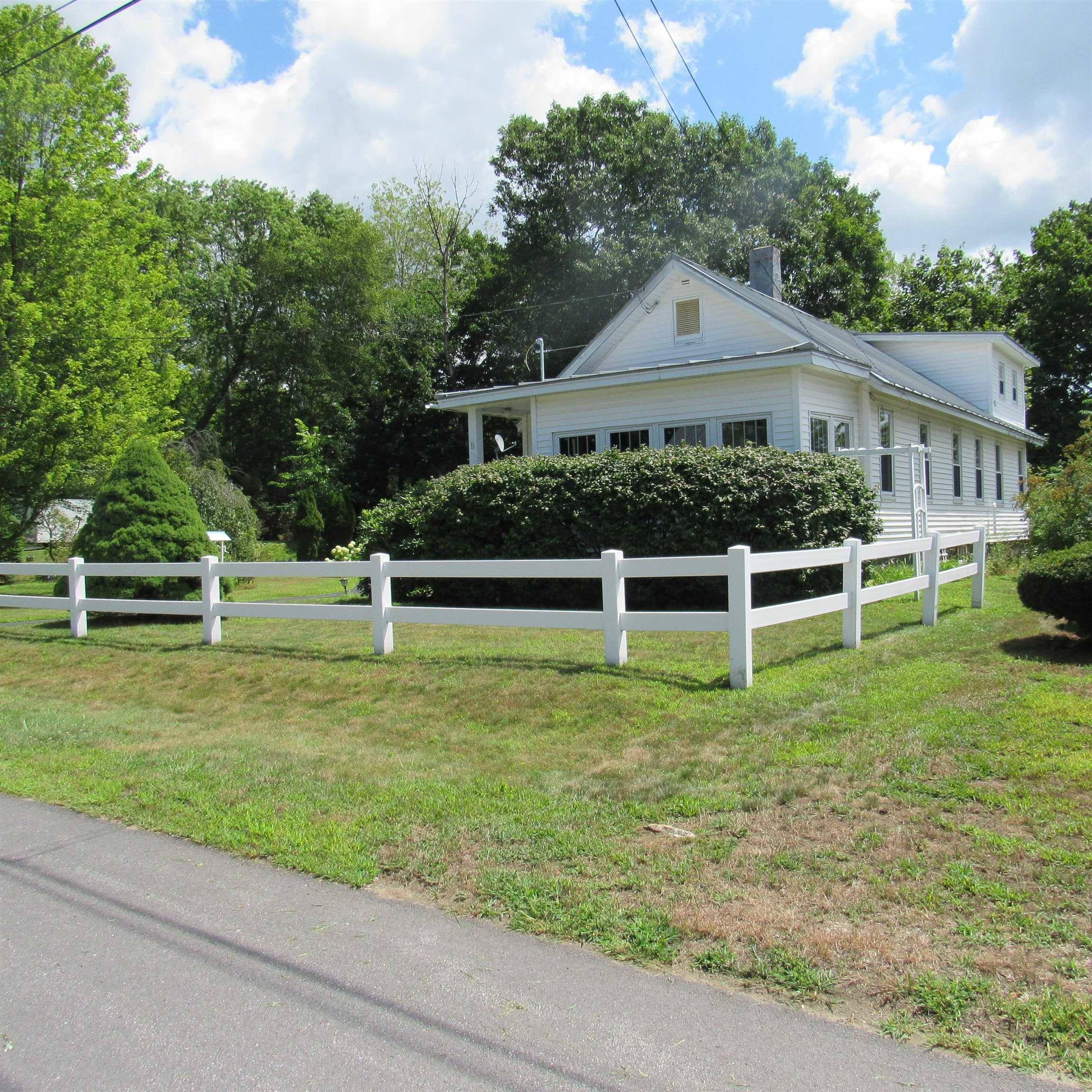 Claremont, NH 03743,11 Dartmouth ST