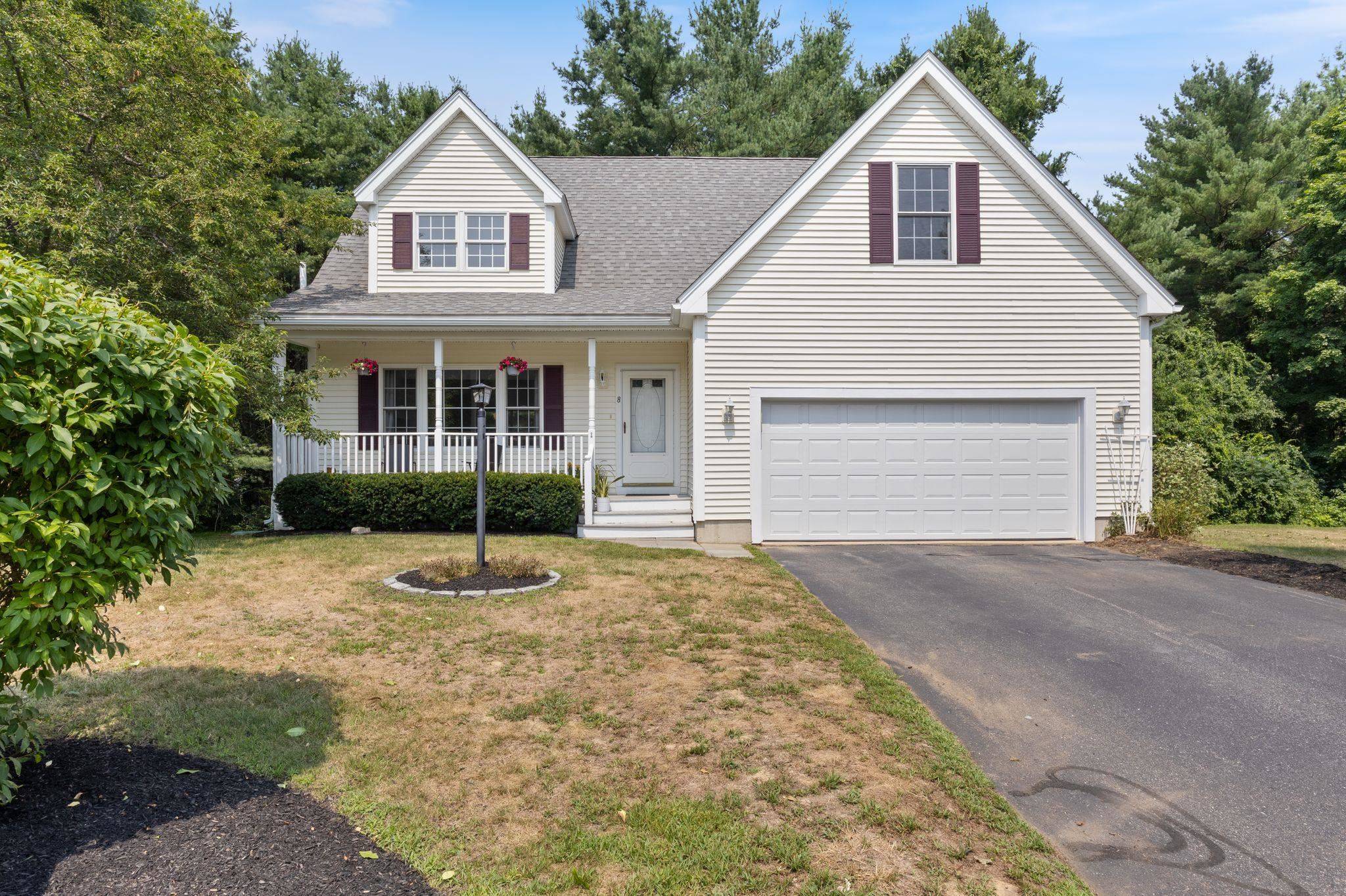 Dover, NH 03820,8 Southwood DR