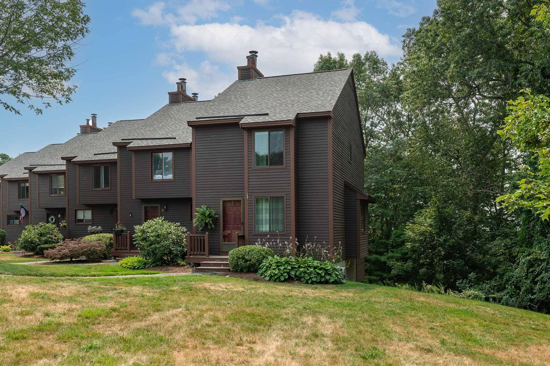 Stratham, NH 03885,36 Thornhill RD