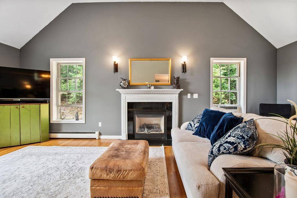 Newton, NH 03858,12 Nordic Wood LN