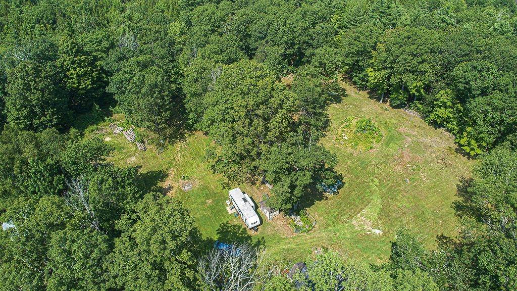 Brookfield, NH 03872,153 Mooseview DR