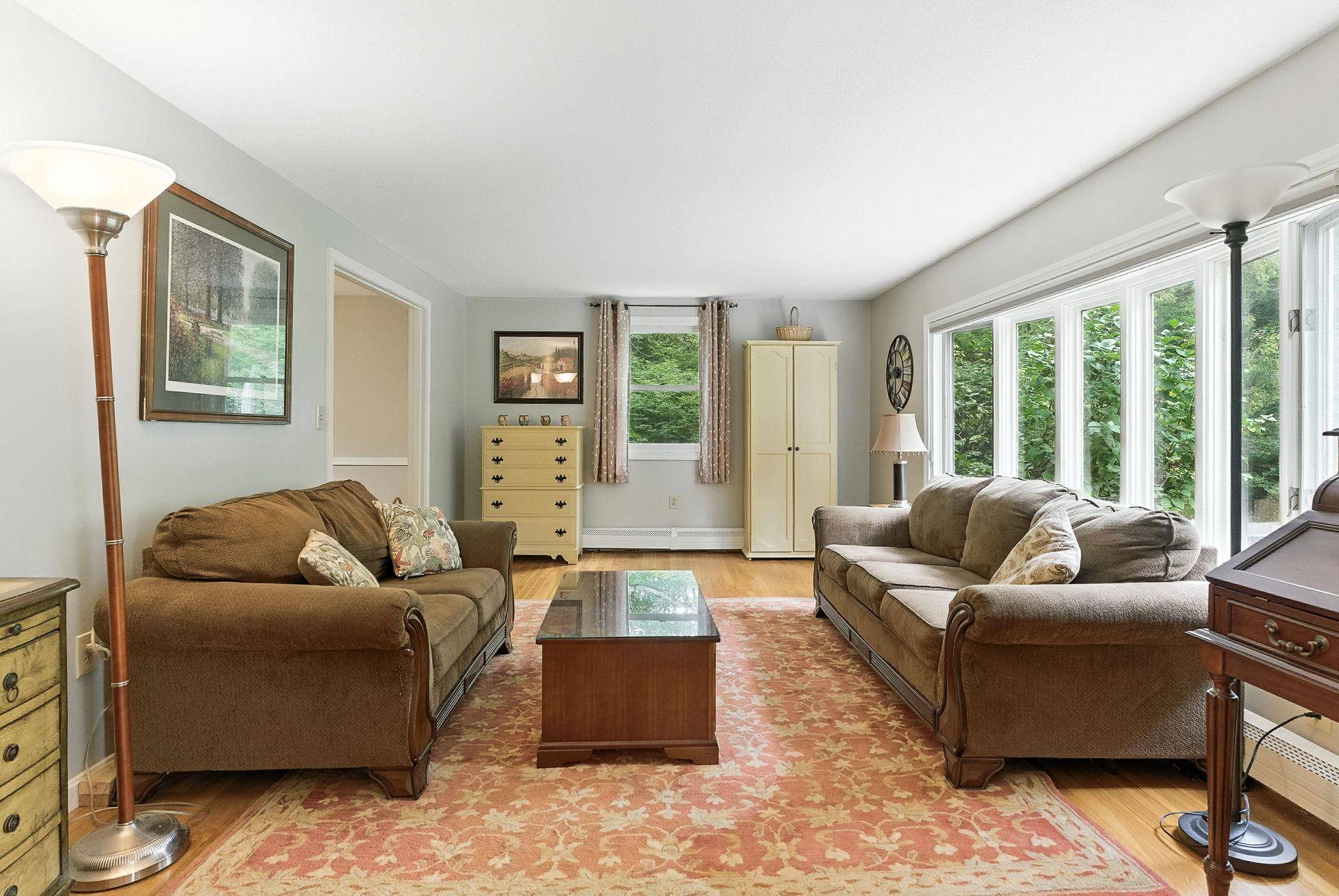 Durham, NH 03824,27 Pinecrest LN