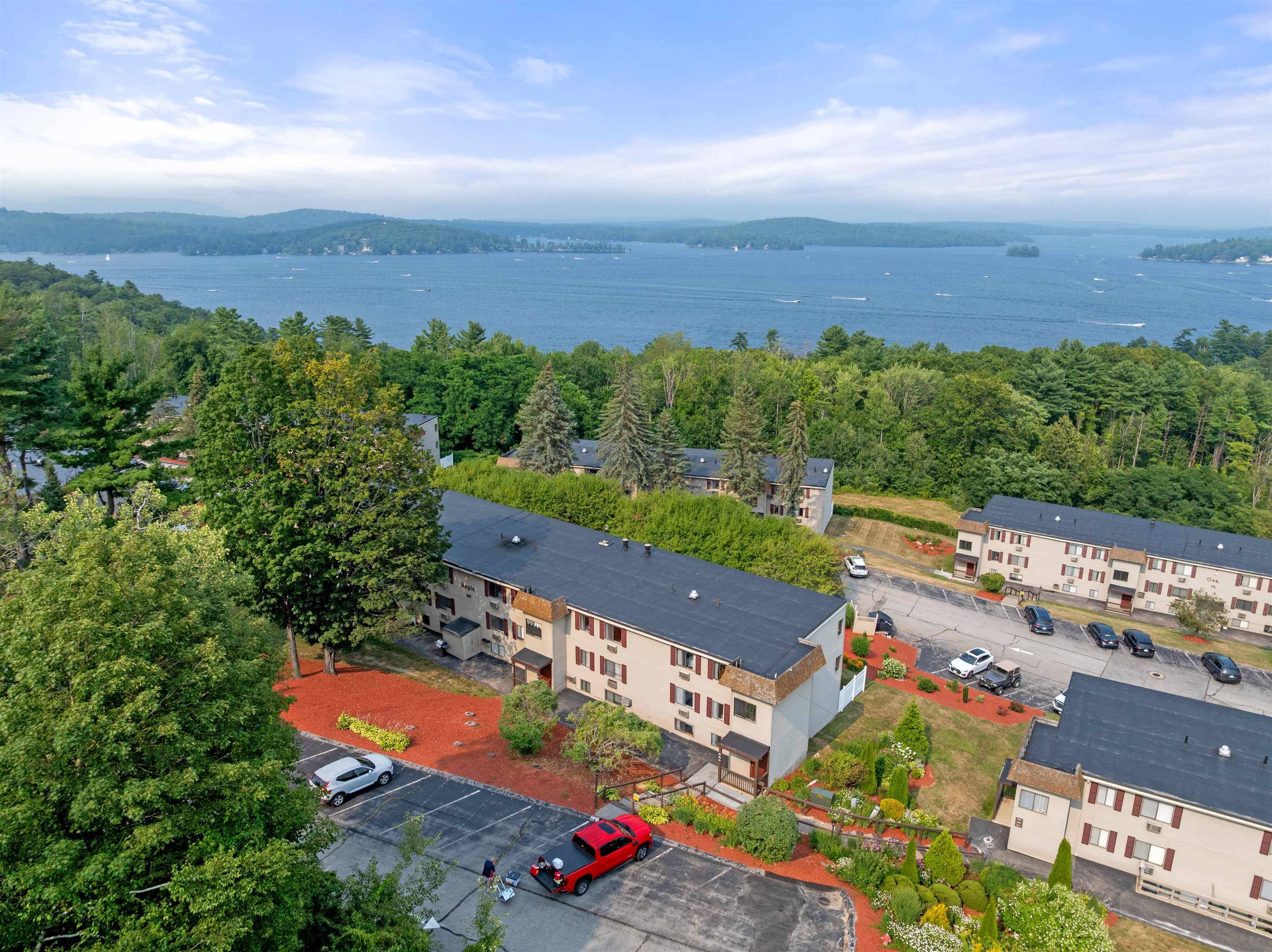 Laconia, NH 03247,160 Treetop CIR #34