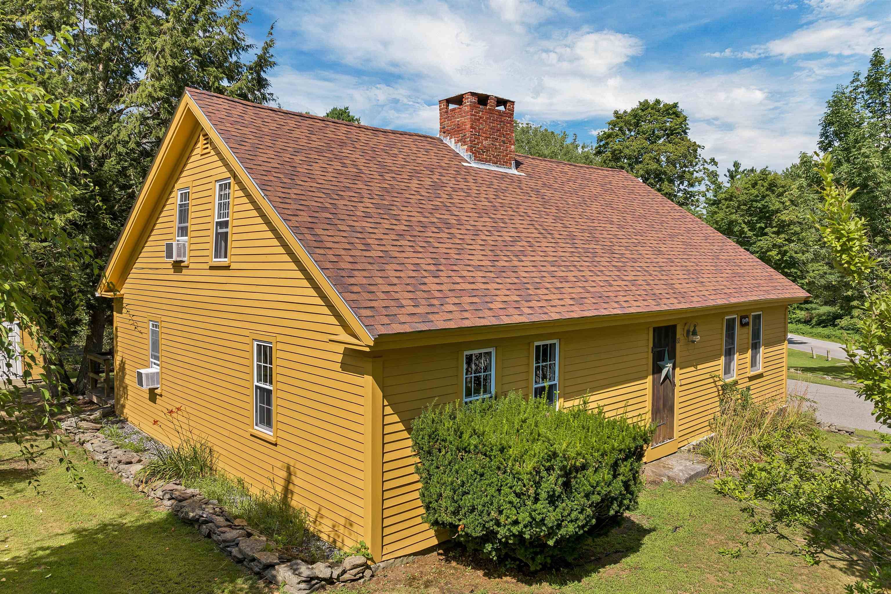 Raymond, NH 03077,88 Harriman Hill RD