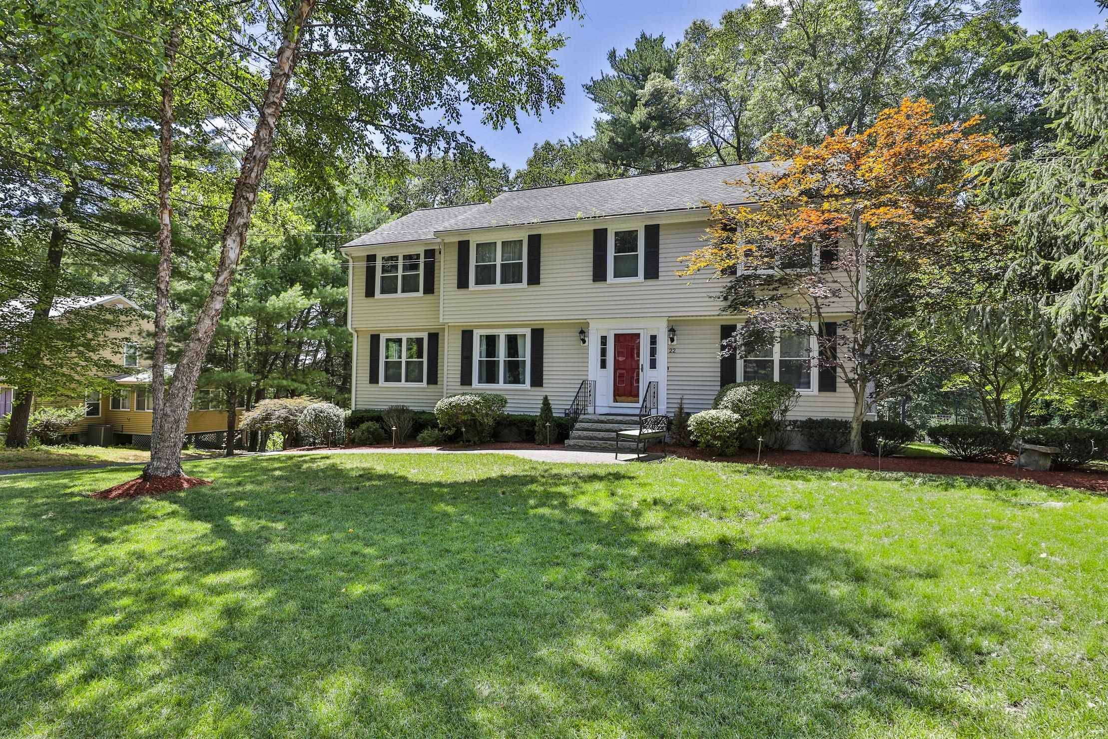 Nashua, NH 03063,22 Cathedral CIR
