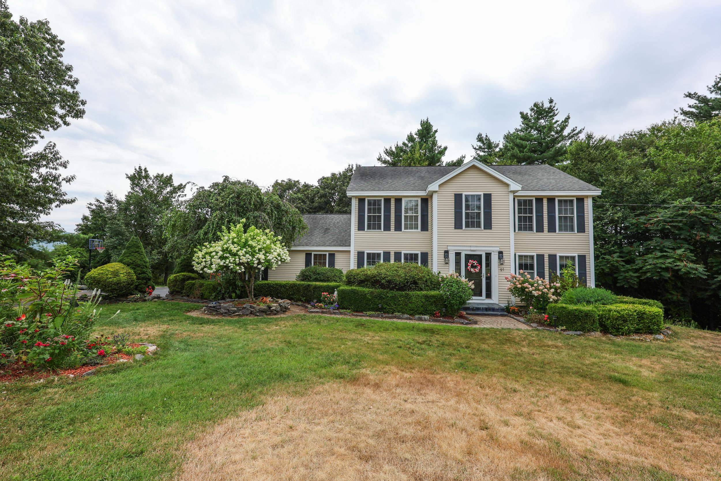 Goffstown, NH 03045,91 Heather Hill LN
