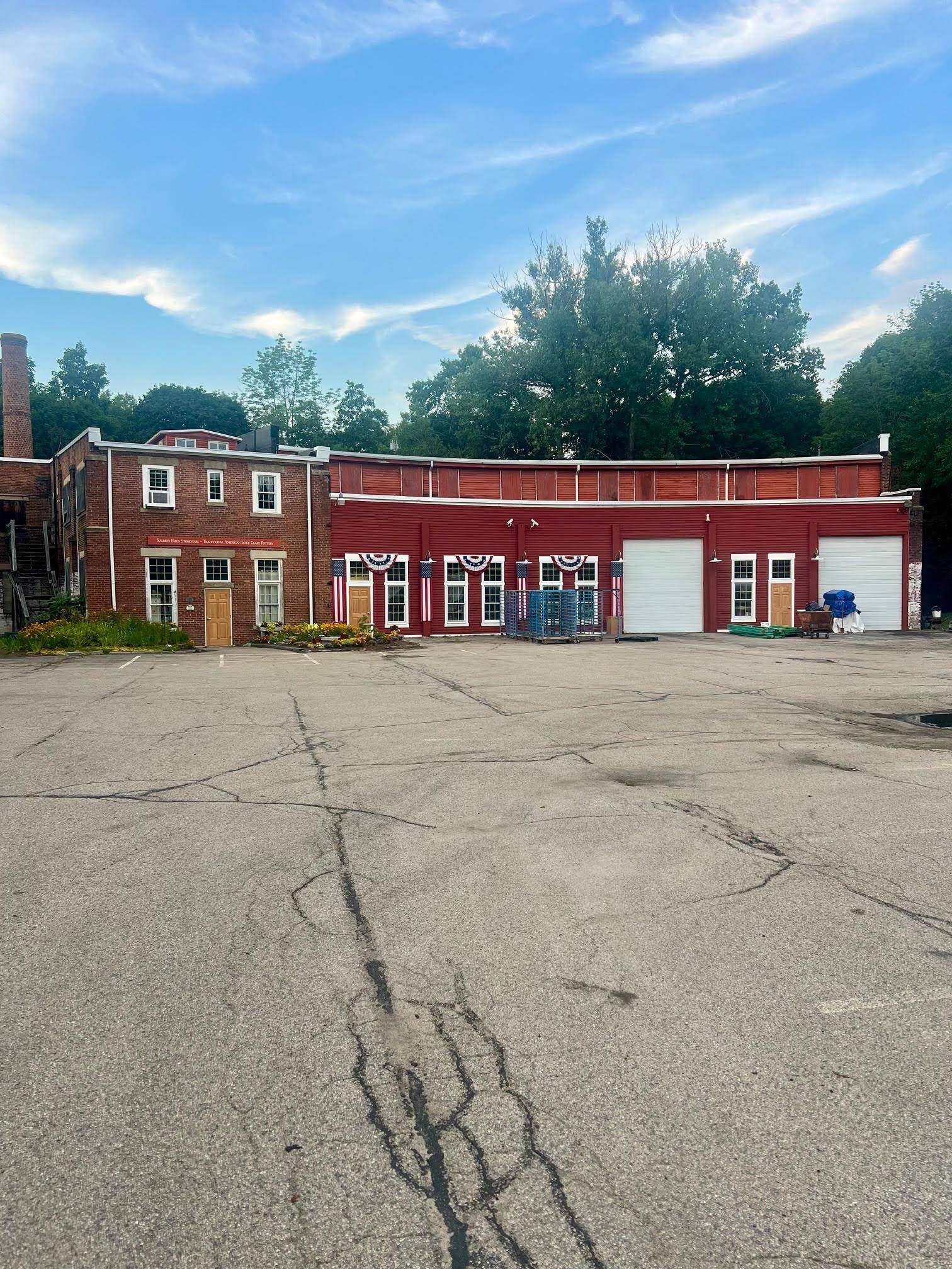 Dover, NH 03820,75 Oak ST #1